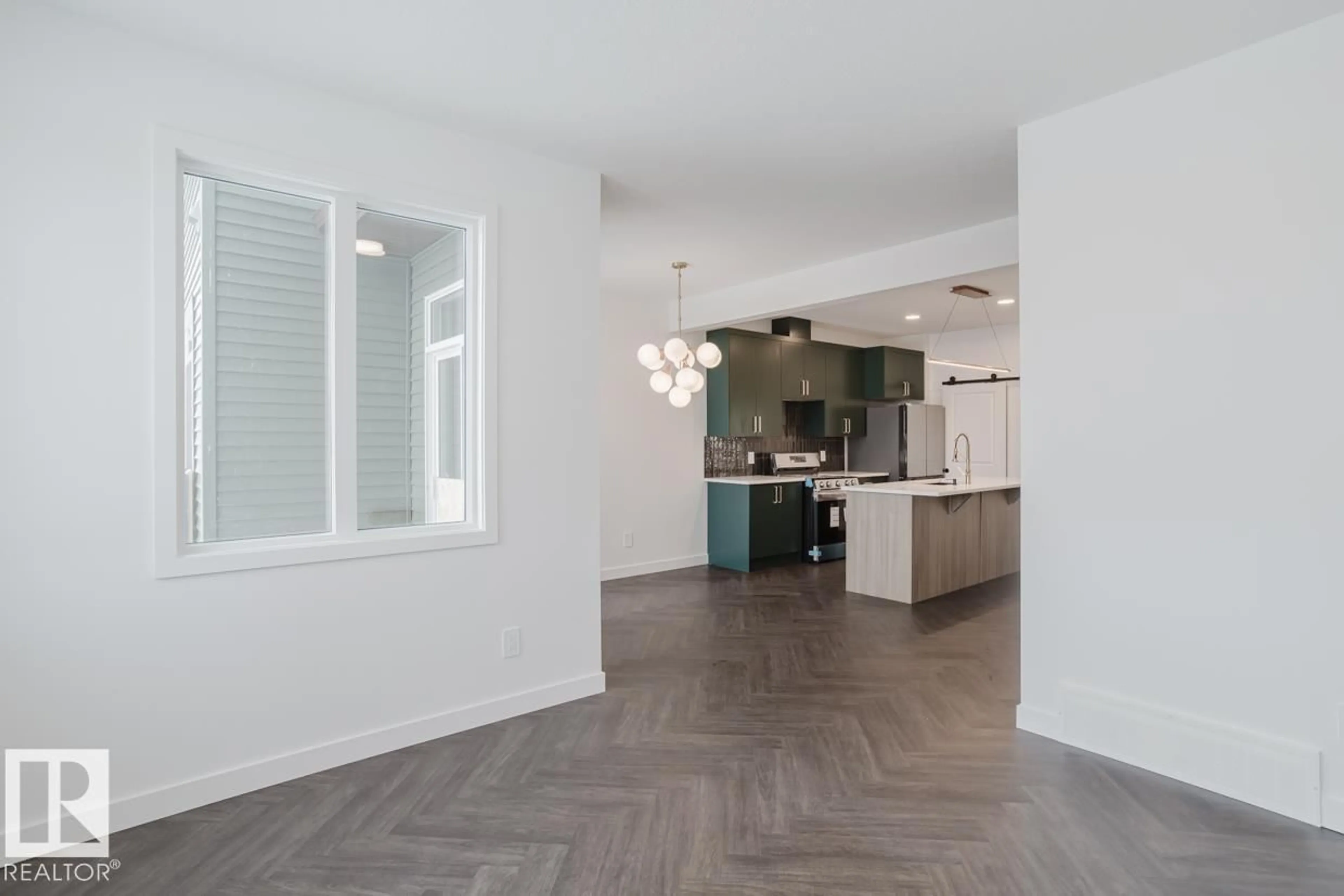 Open concept kitchen, unknown for SW - 2827 65 ST, Edmonton Alberta T6X3J7