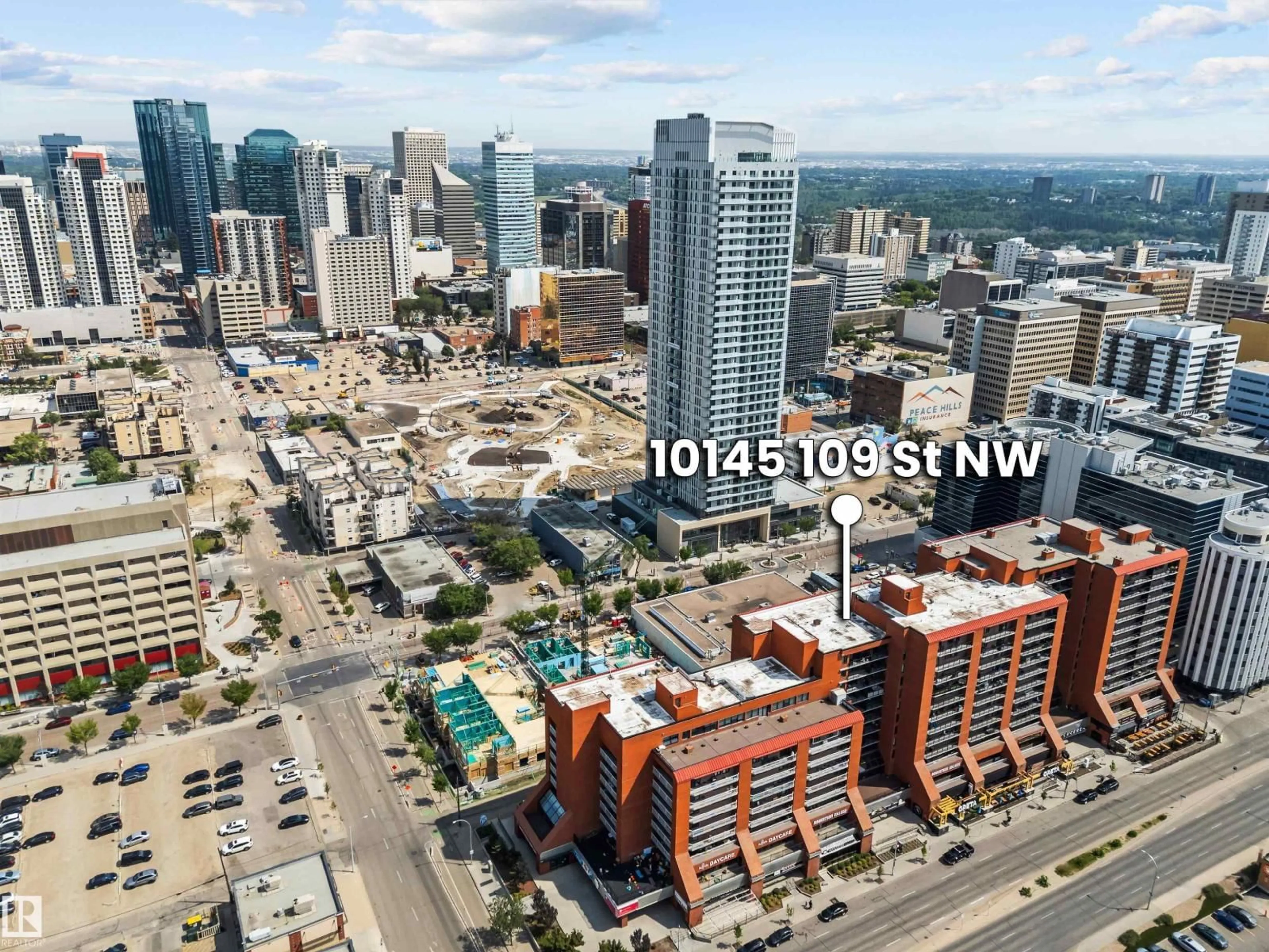 A pic from outside/outdoor area/front of a property/back of a property/a pic from drone, city buildings view from balcony for 901 - 10145 109 ST NW, Edmonton Alberta T5J3M5