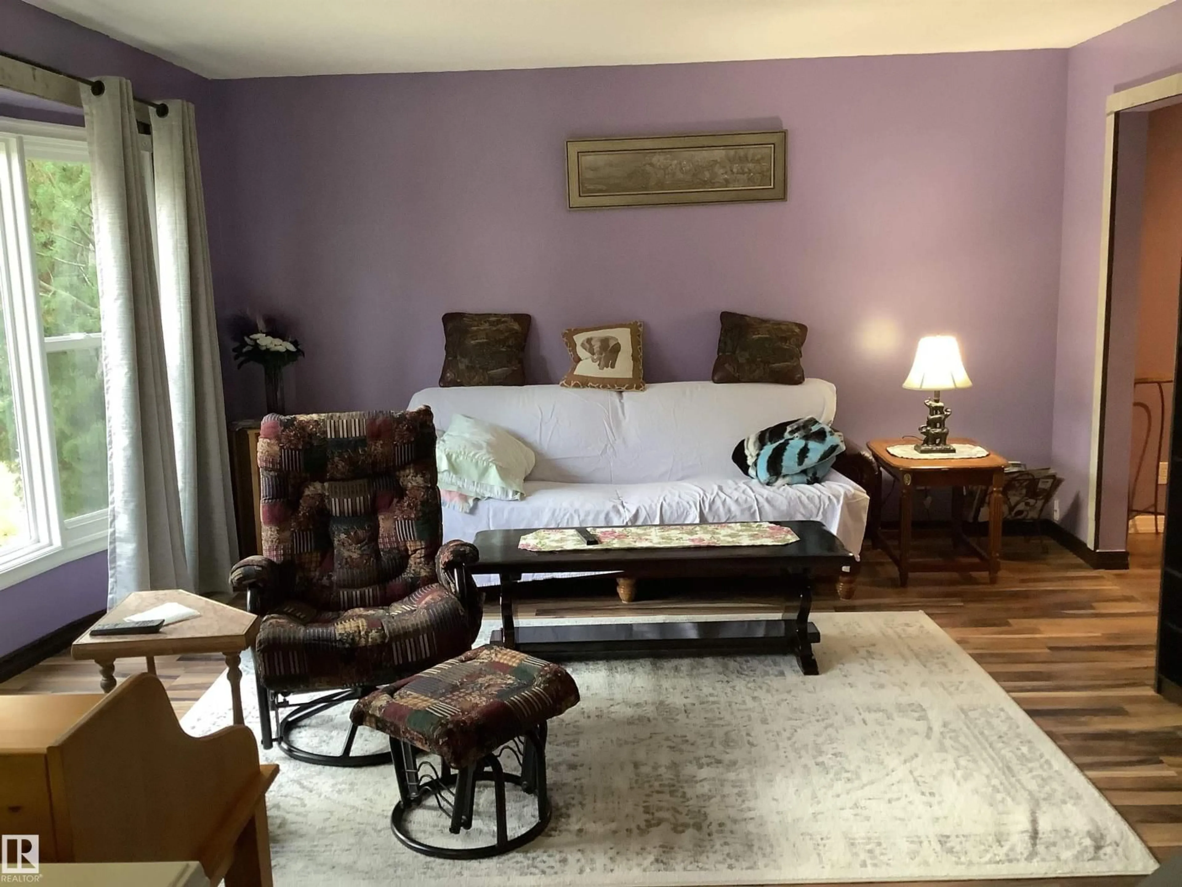 Living room with furniture, unknown for 29 WHEATSTONE CR, St. Albert Alberta T8N3T9