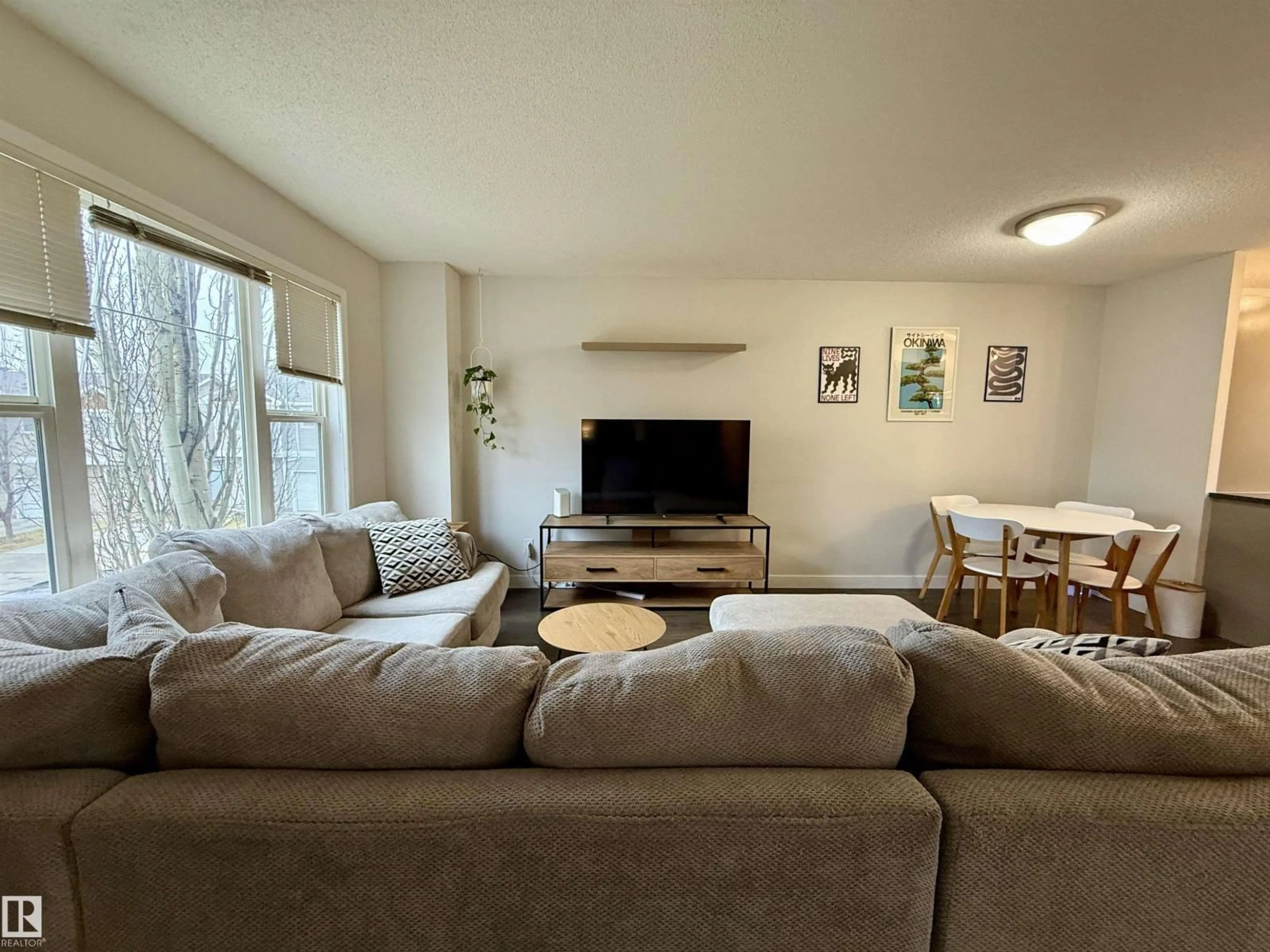 Living room with furniture, unknown for 70 - 25 CAVAN RD, Sherwood Park Alberta T8H2W9