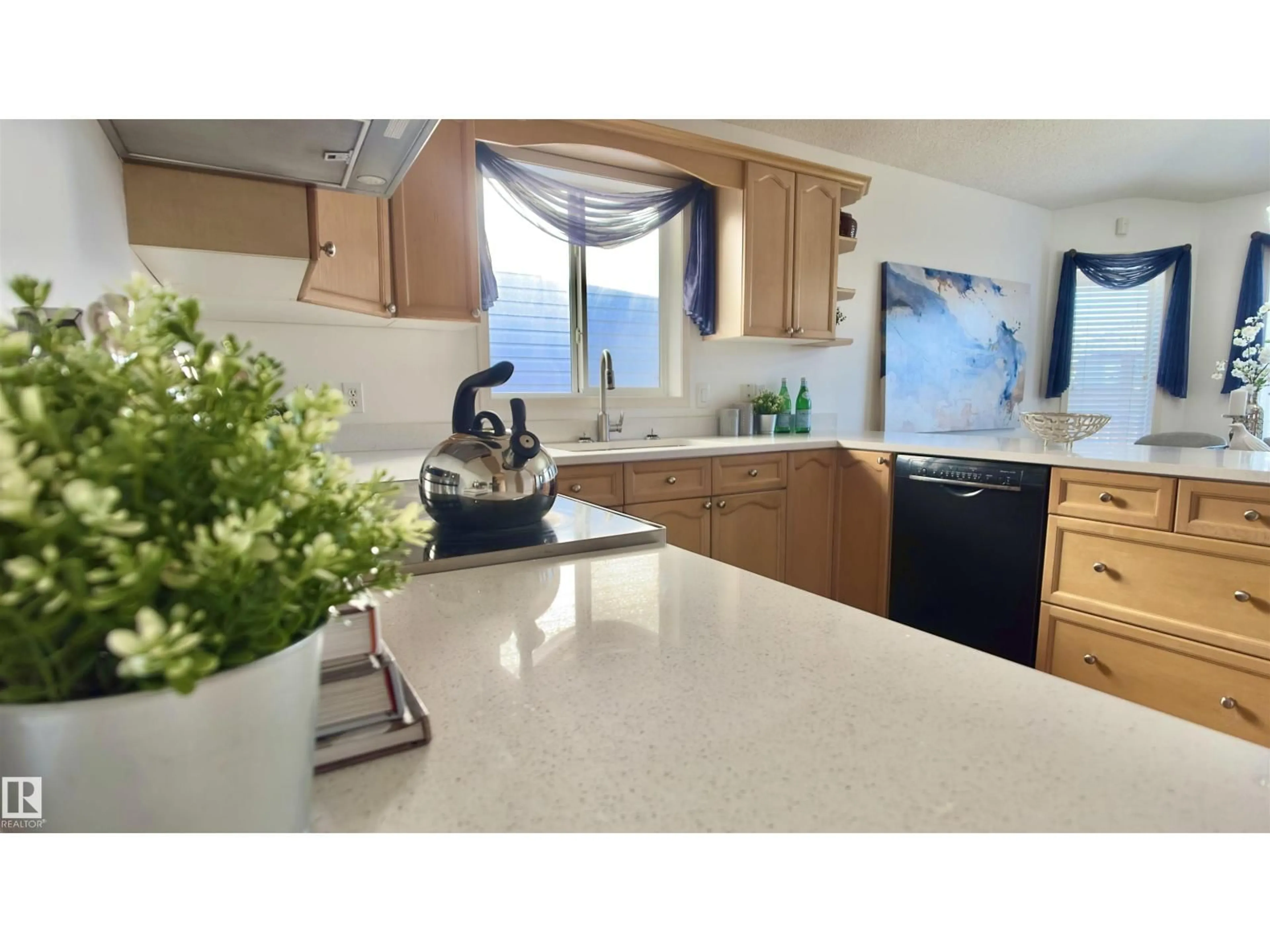 Open concept kitchen, unknown for NW - 13023 35 ST, Edmonton Alberta T5A5C8