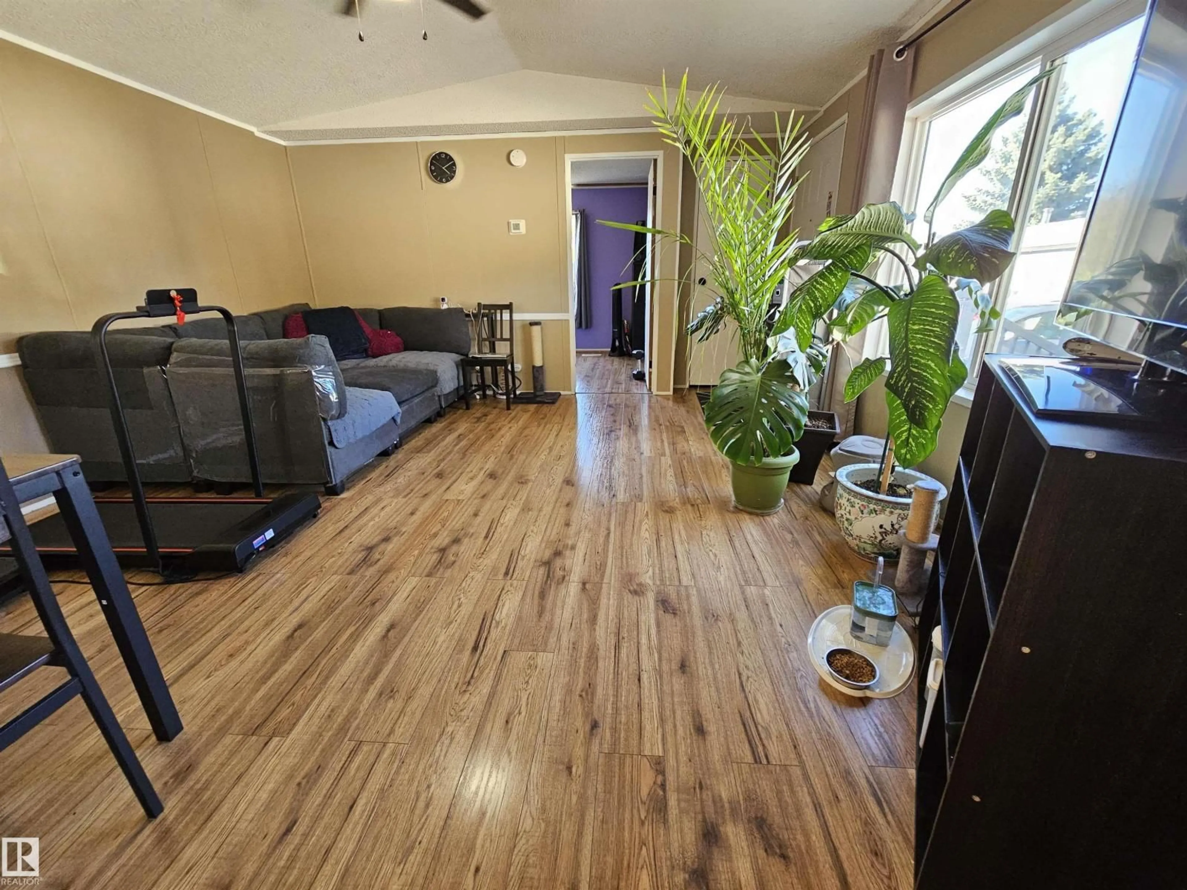 A pic of a room for 305 - 84 CALAHOO RD, Spruce Grove Alberta T7X3K7