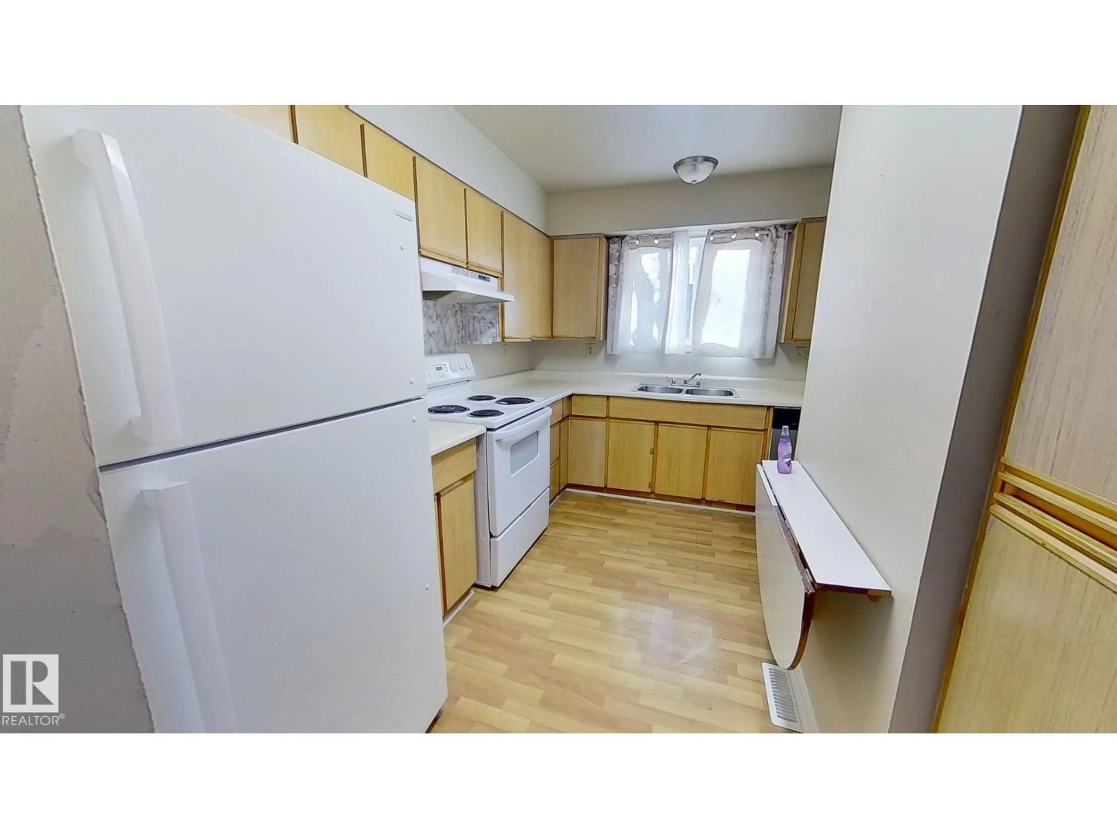 Standard kitchen, unknown for #59 - 7604 29 AV, Edmonton Alberta T6K3Z2