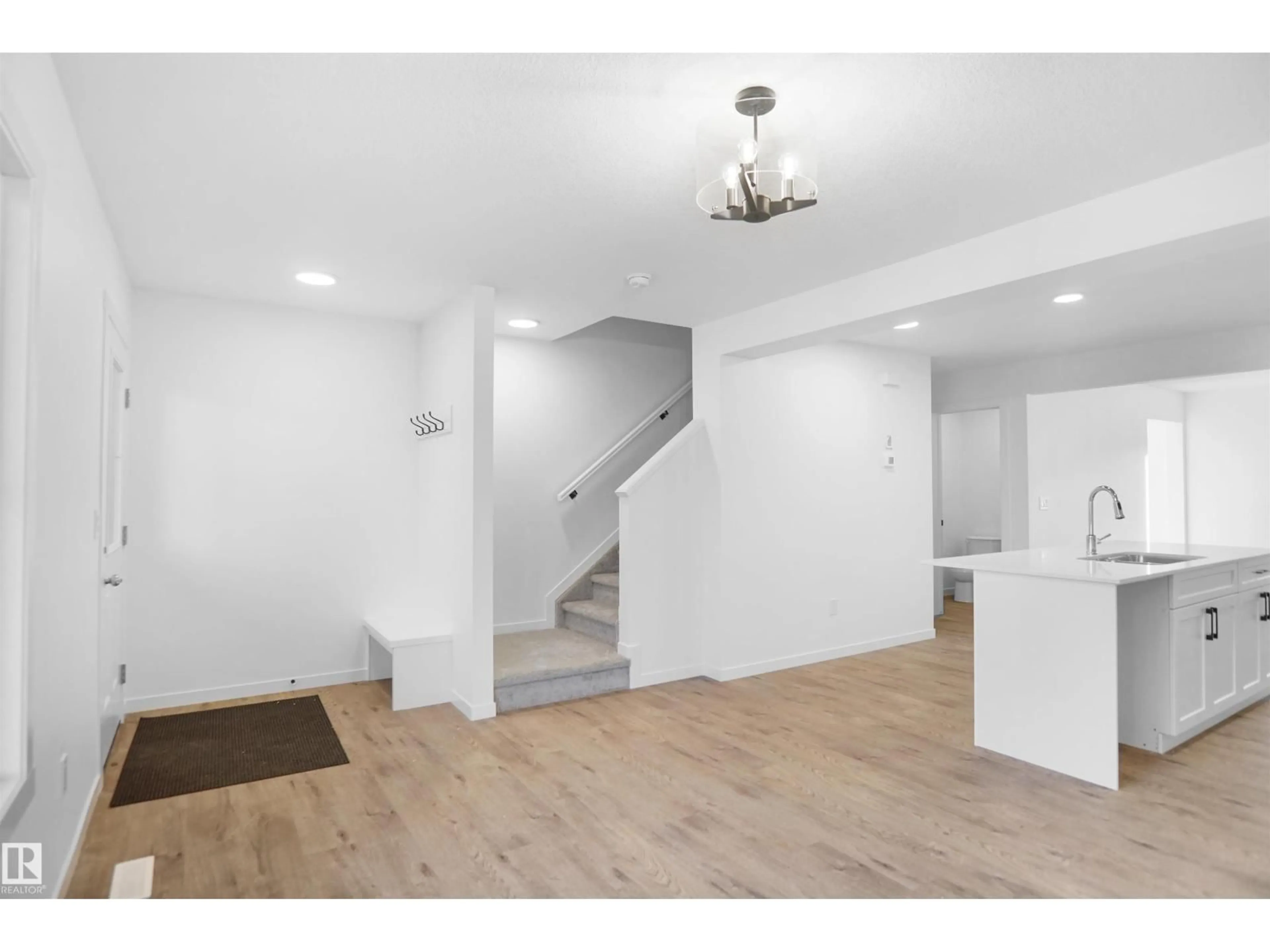 Unknown for 256 SAVOY CR, Sherwood Park Alberta T8H0Z5