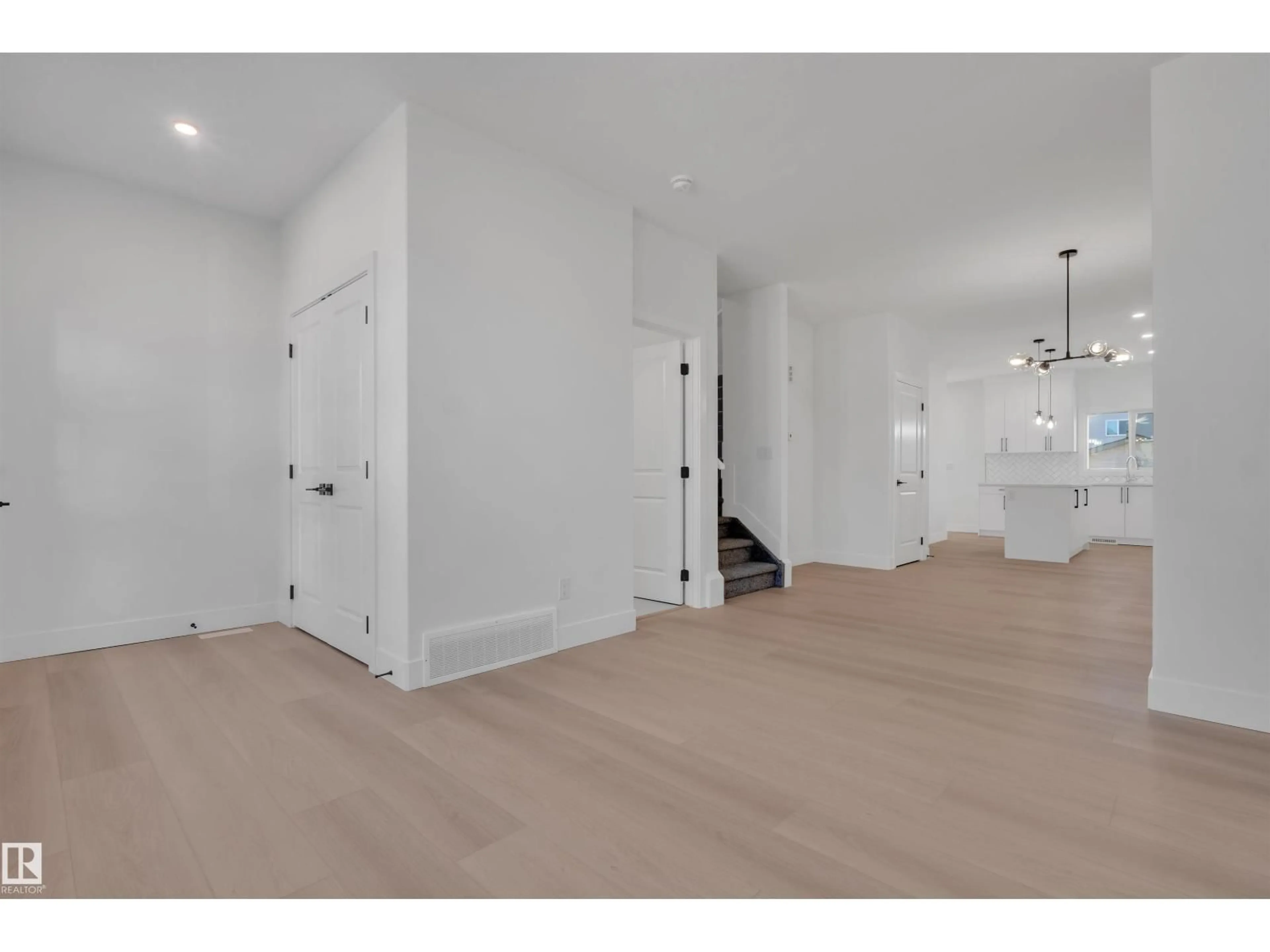 Indoor entryway for 4109 67 ST, Beaumont Alberta T4X3E9