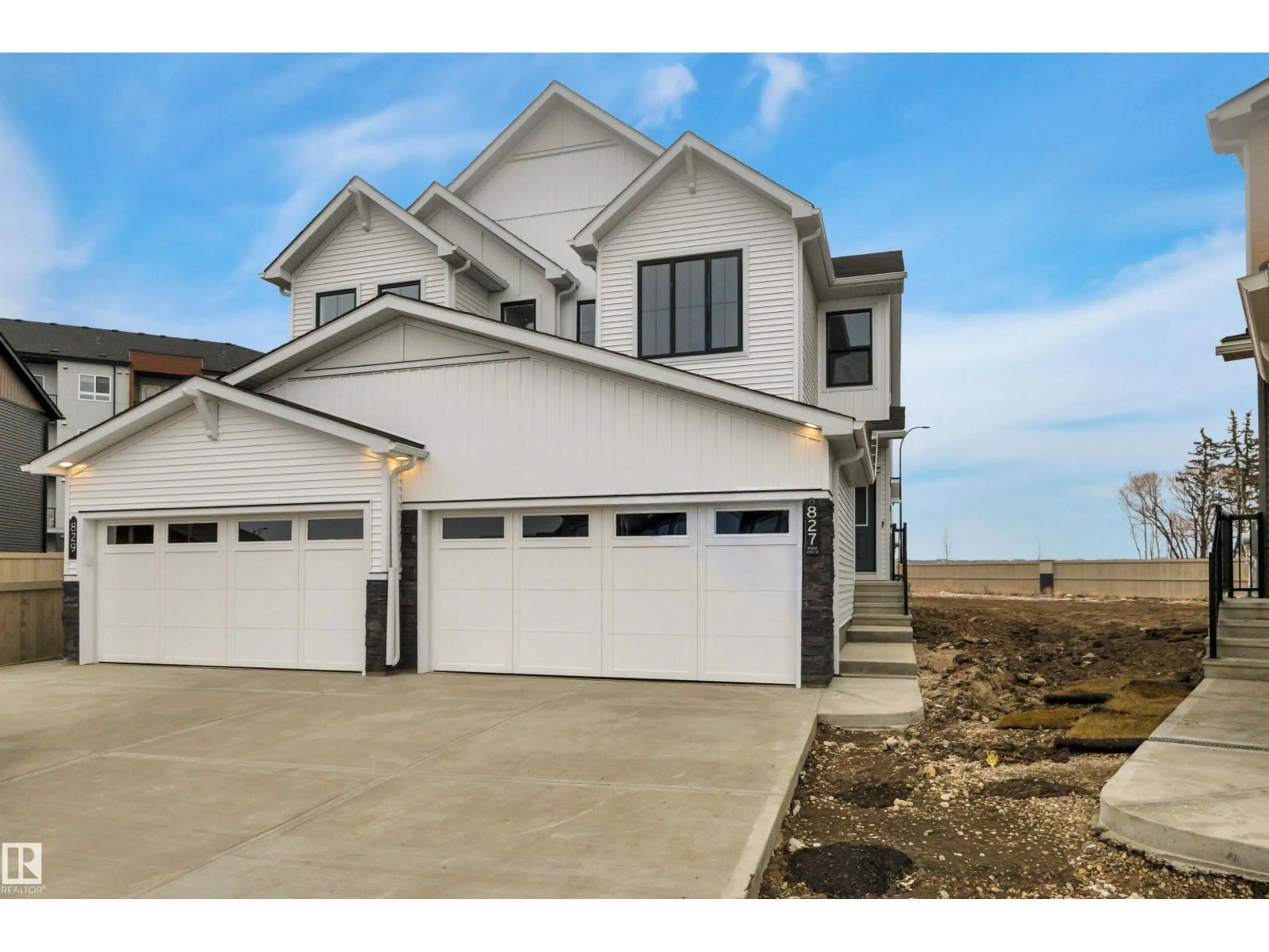 Home with vinyl exterior material, street for 827 ROWAN CL, Edmonton Alberta T6X3J4