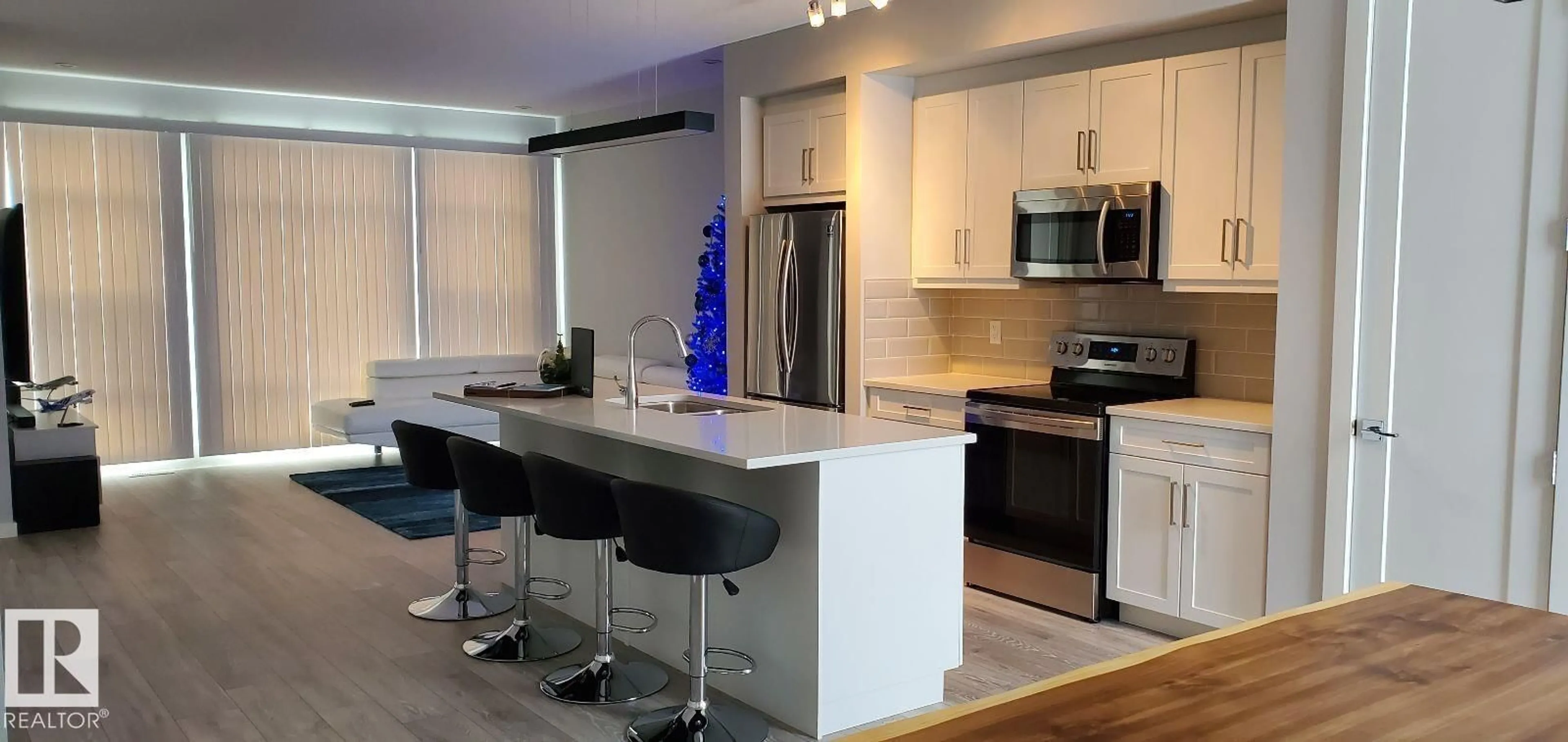 Open concept kitchen, unknown for 1758 KEENE CR, Edmonton Alberta T6W2J8