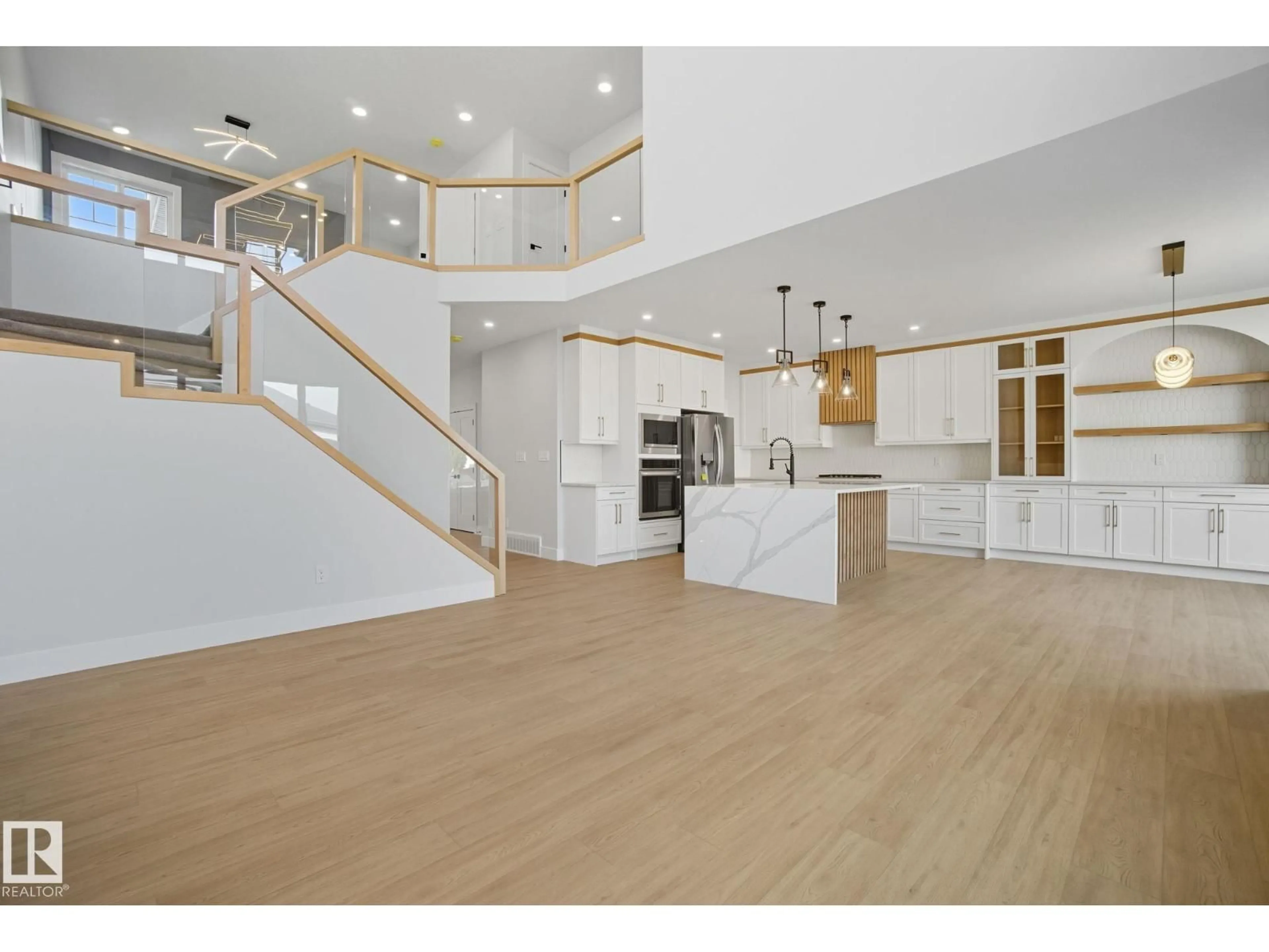 Open concept kitchen, wood/laminate floor for 3 HORIZON LI, Spruce Grove Alberta T7X0X5