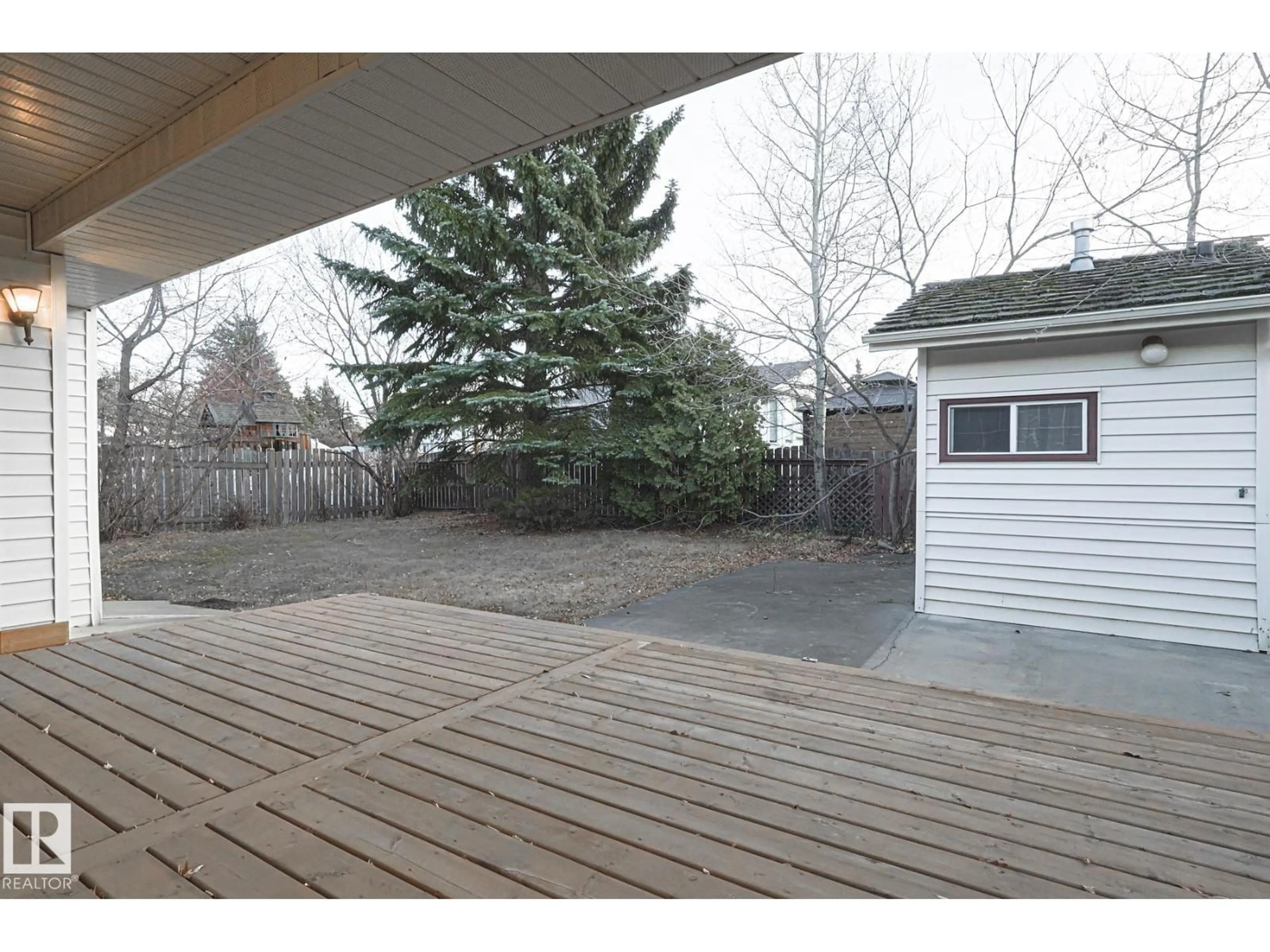 Patio, street for 52 BLUE QUILL CR, Edmonton Alberta T6J6C4