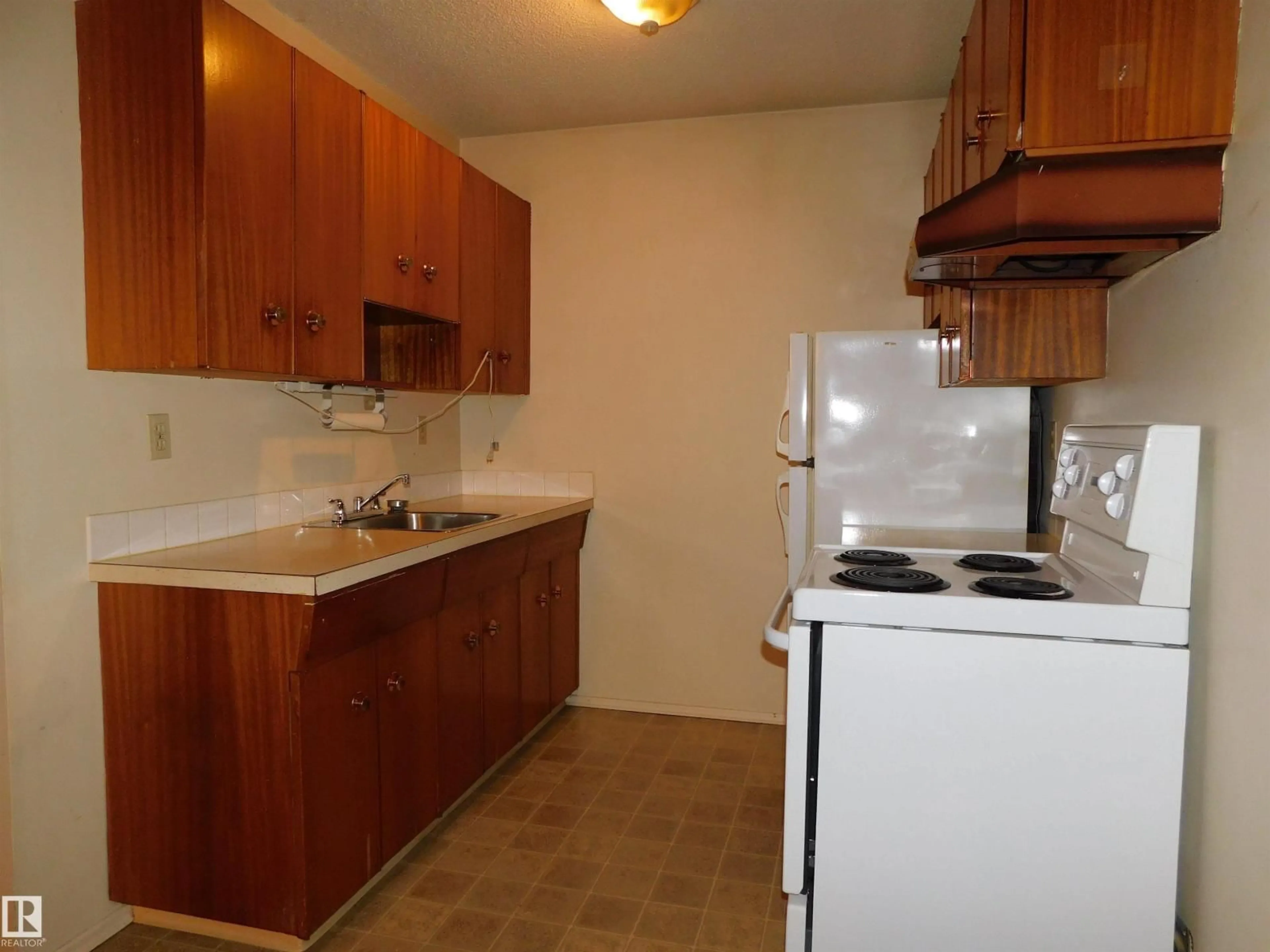 Standard kitchen, unknown for #108 - 11040 129 ST, Edmonton Alberta T5M0Y3