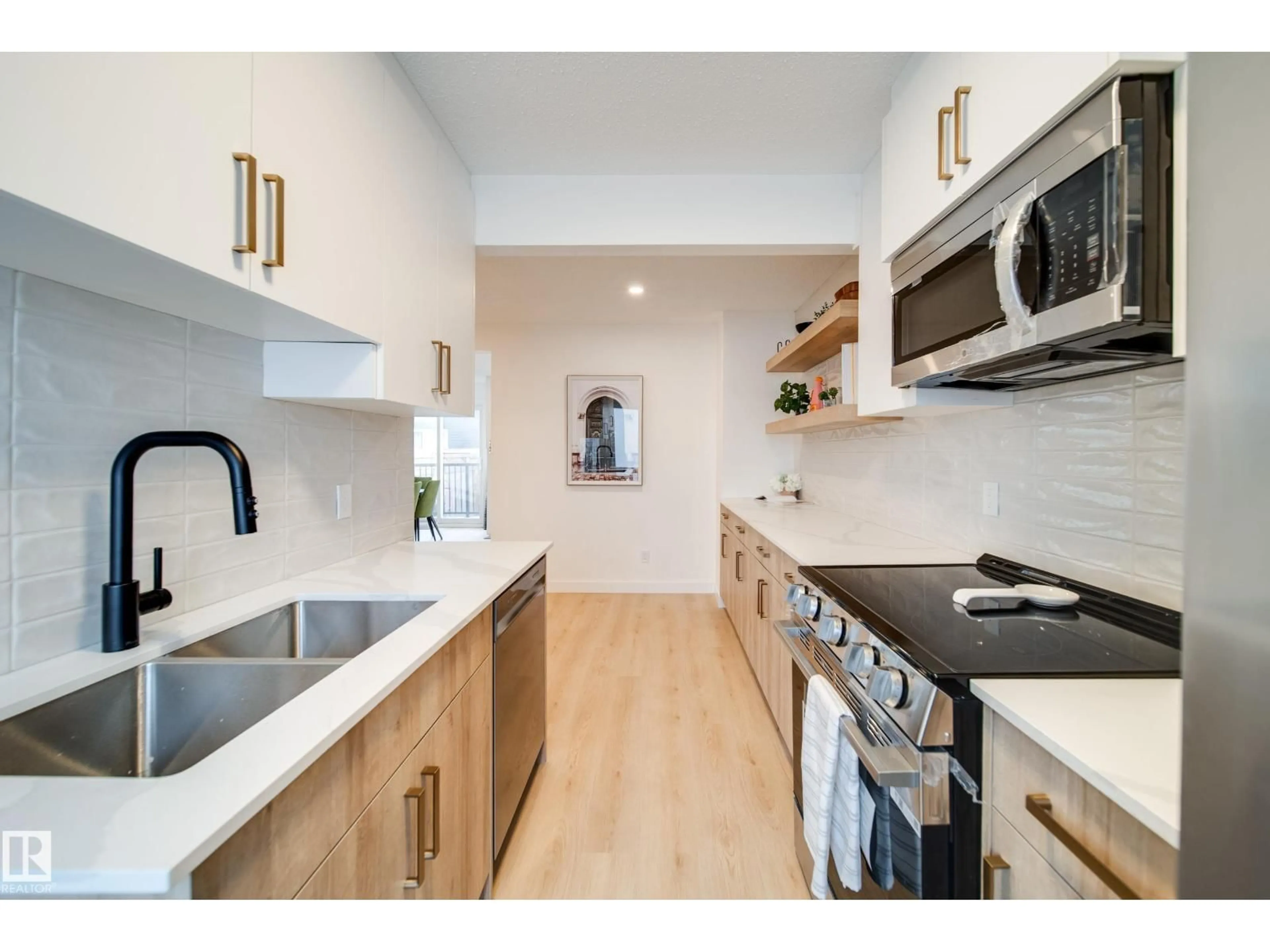 Unknown for 475 DUNLUCE RD, Edmonton Alberta T5X4R2