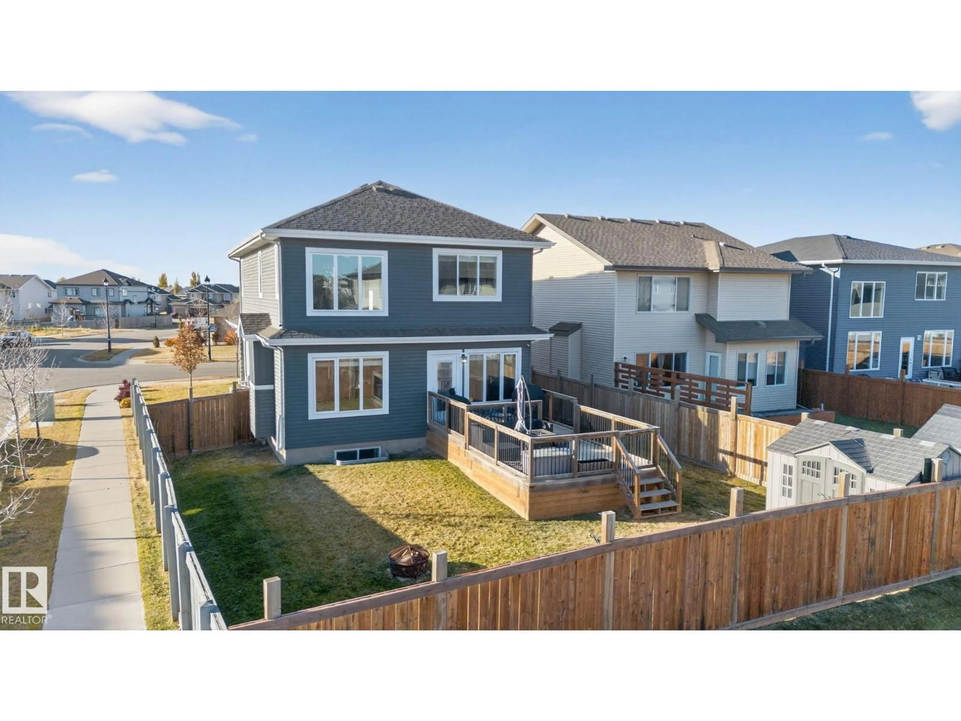 A pic from outside/outdoor area/front of a property/back of a property/a pic from drone, unknown for 4301 38A ST, Beaumont Alberta T4X3B8