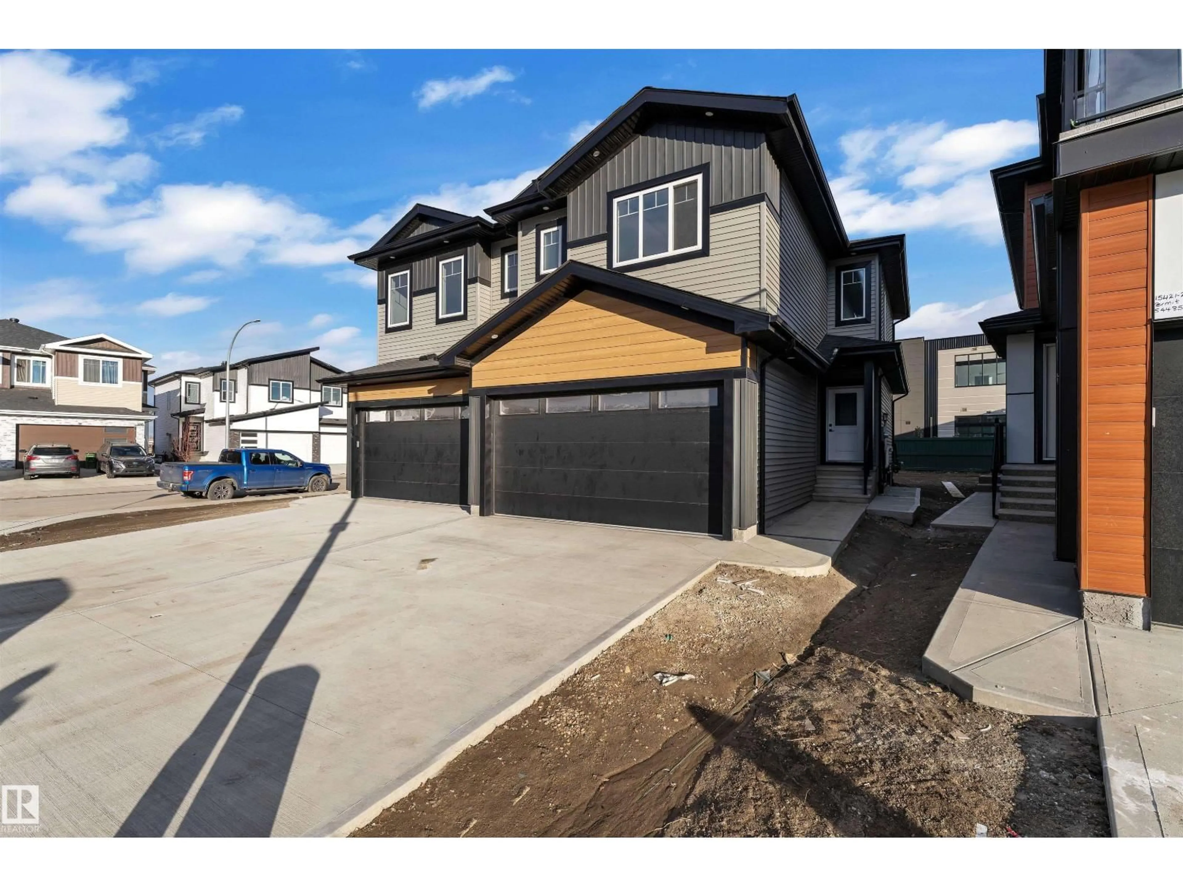 Unknown for NW - 15423 20 ST, Edmonton Alberta T5Y4H8