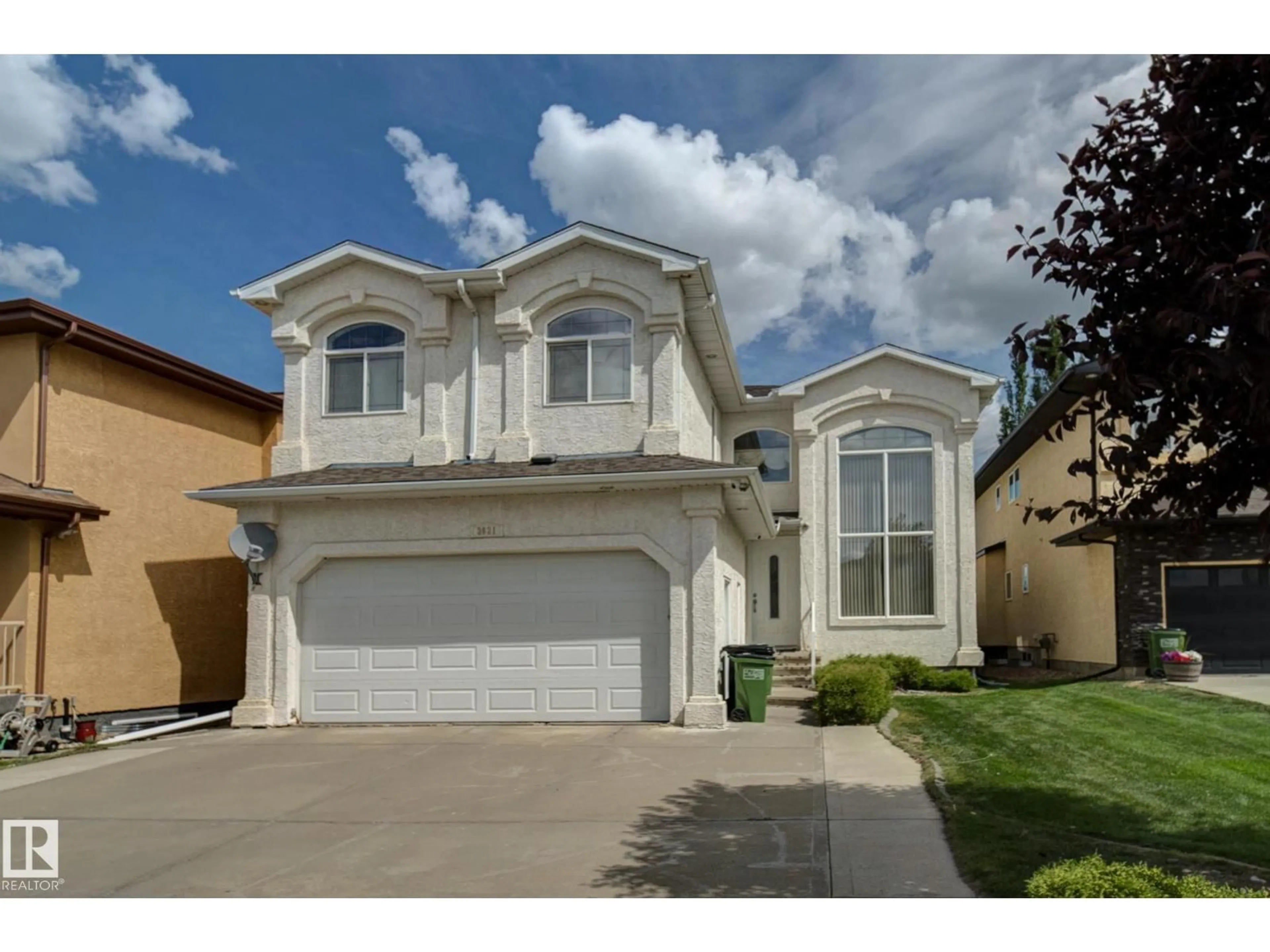 Home with vinyl exterior material, street for 3621 28A ST NW, Edmonton Alberta T6T1N4