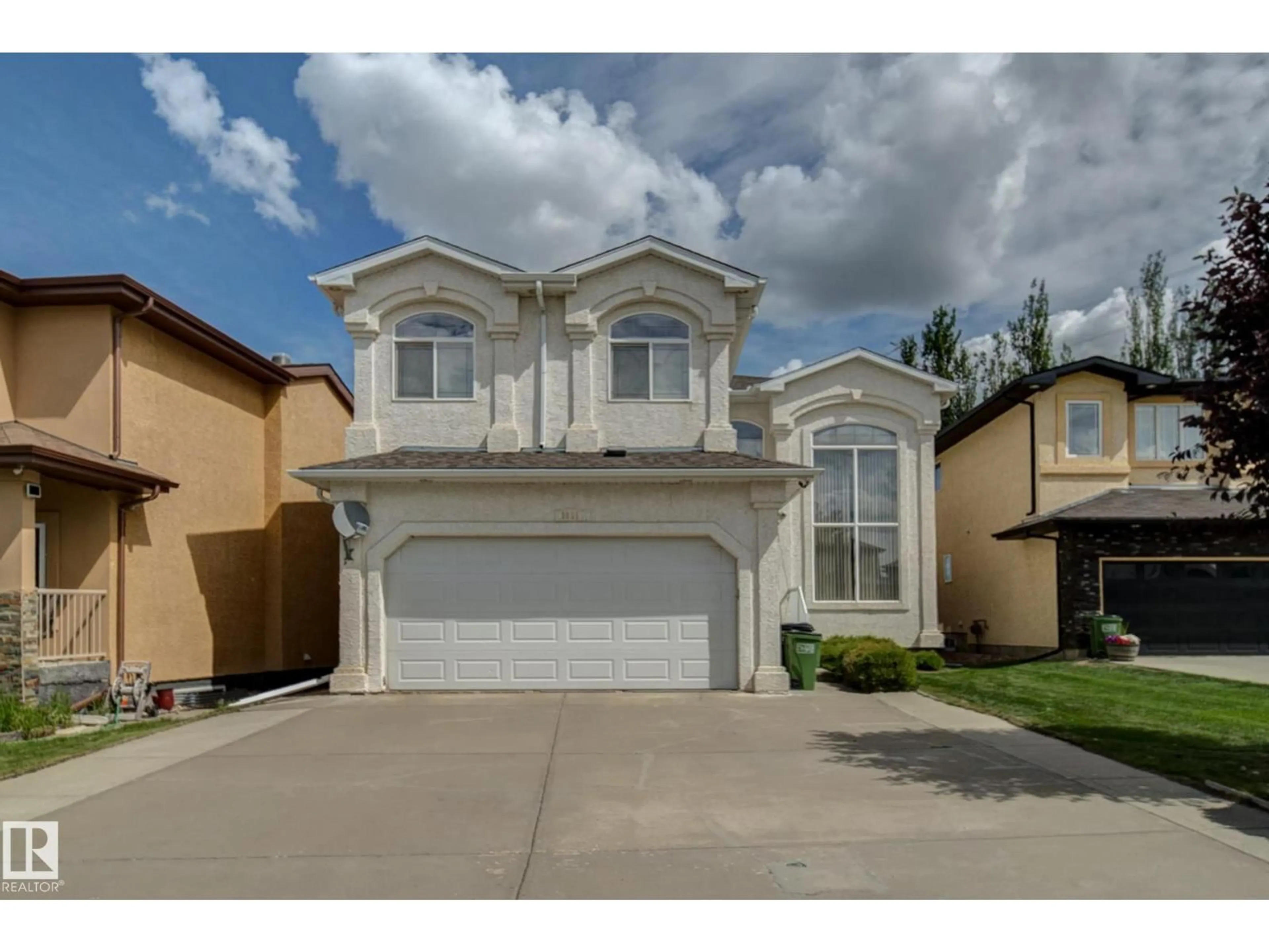 Home with vinyl exterior material, street for 3621 28A ST NW, Edmonton Alberta T6T1N4