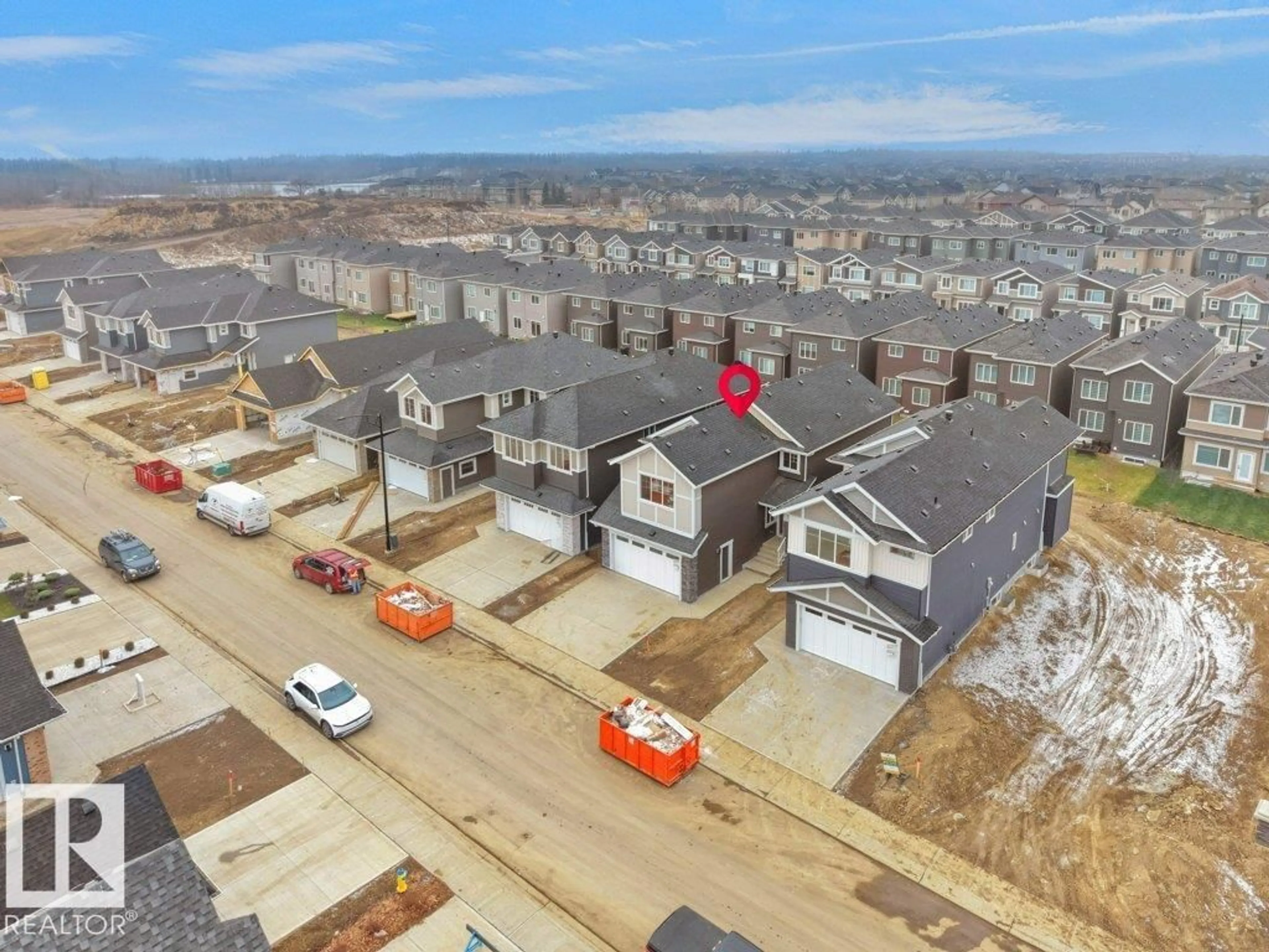 A pic from outside/outdoor area/front of a property/back of a property/a pic from drone, street for 3326 CHICKADEE DR, Edmonton Alberta T5S0V6