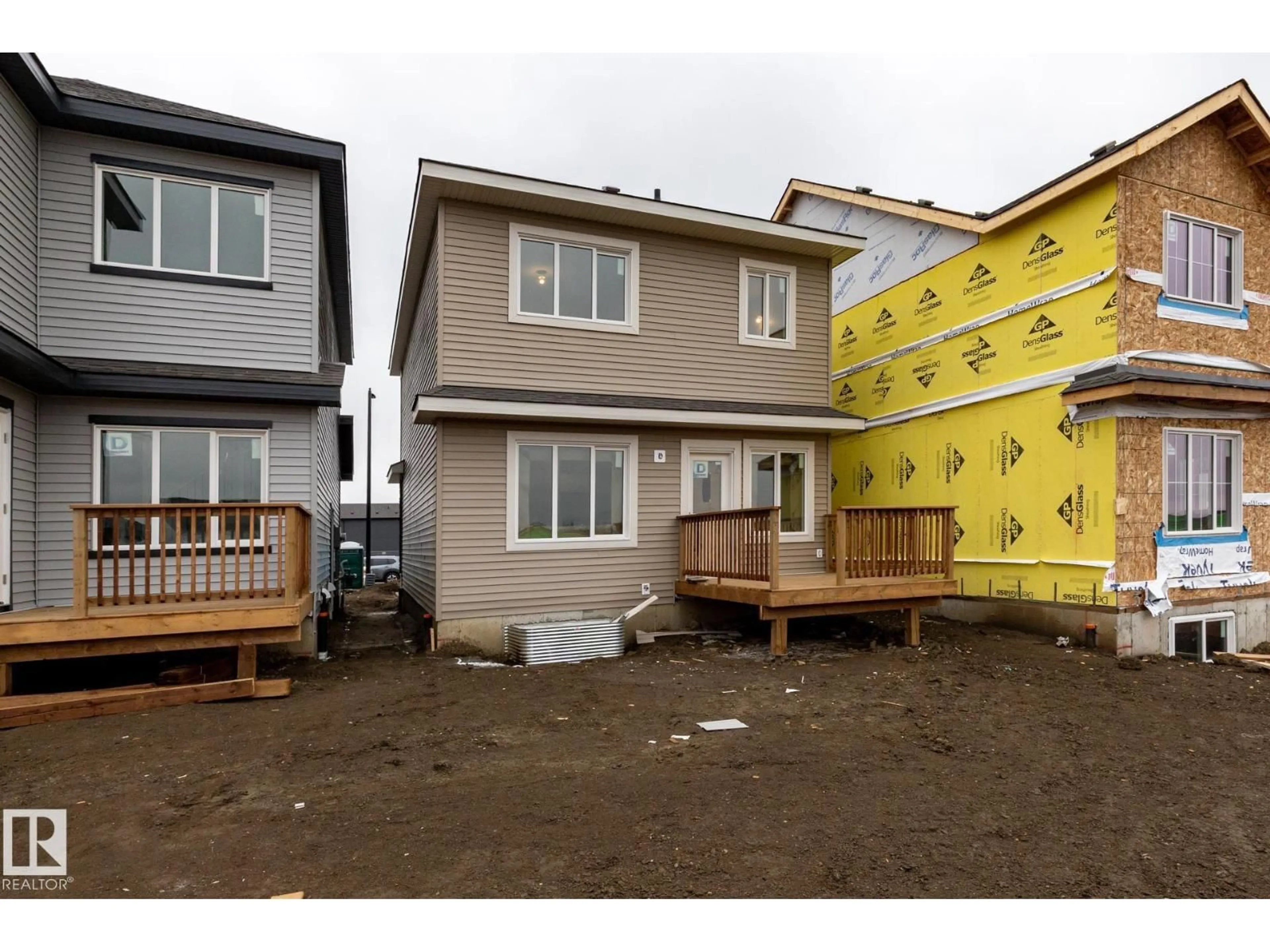 Home with vinyl exterior material, street for 20972 22 AV, Edmonton Alberta T6M3H7