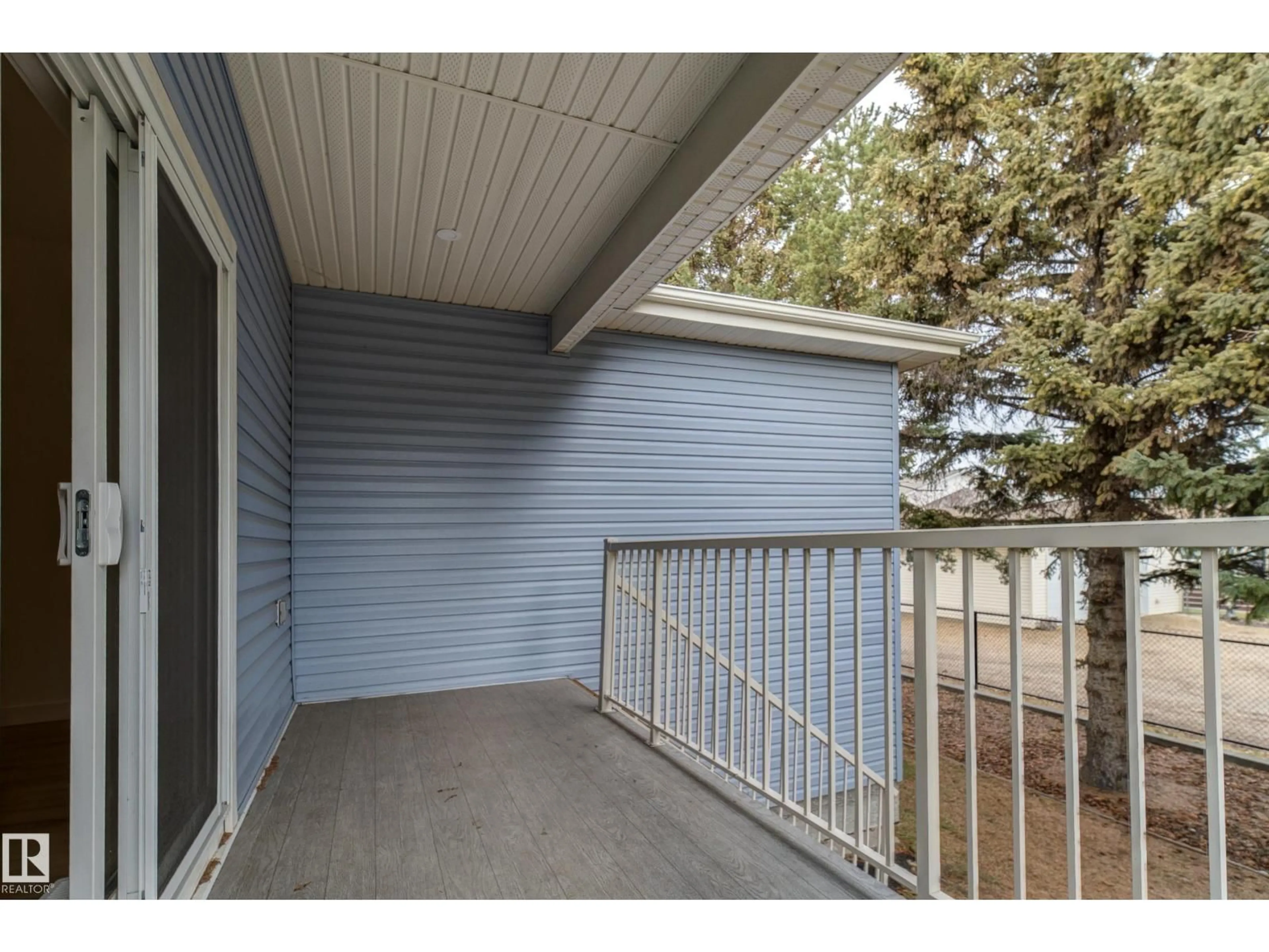 Patio, unknown for #11 - 6519 46 ST, Wetaskiwin Alberta T9A1Y5