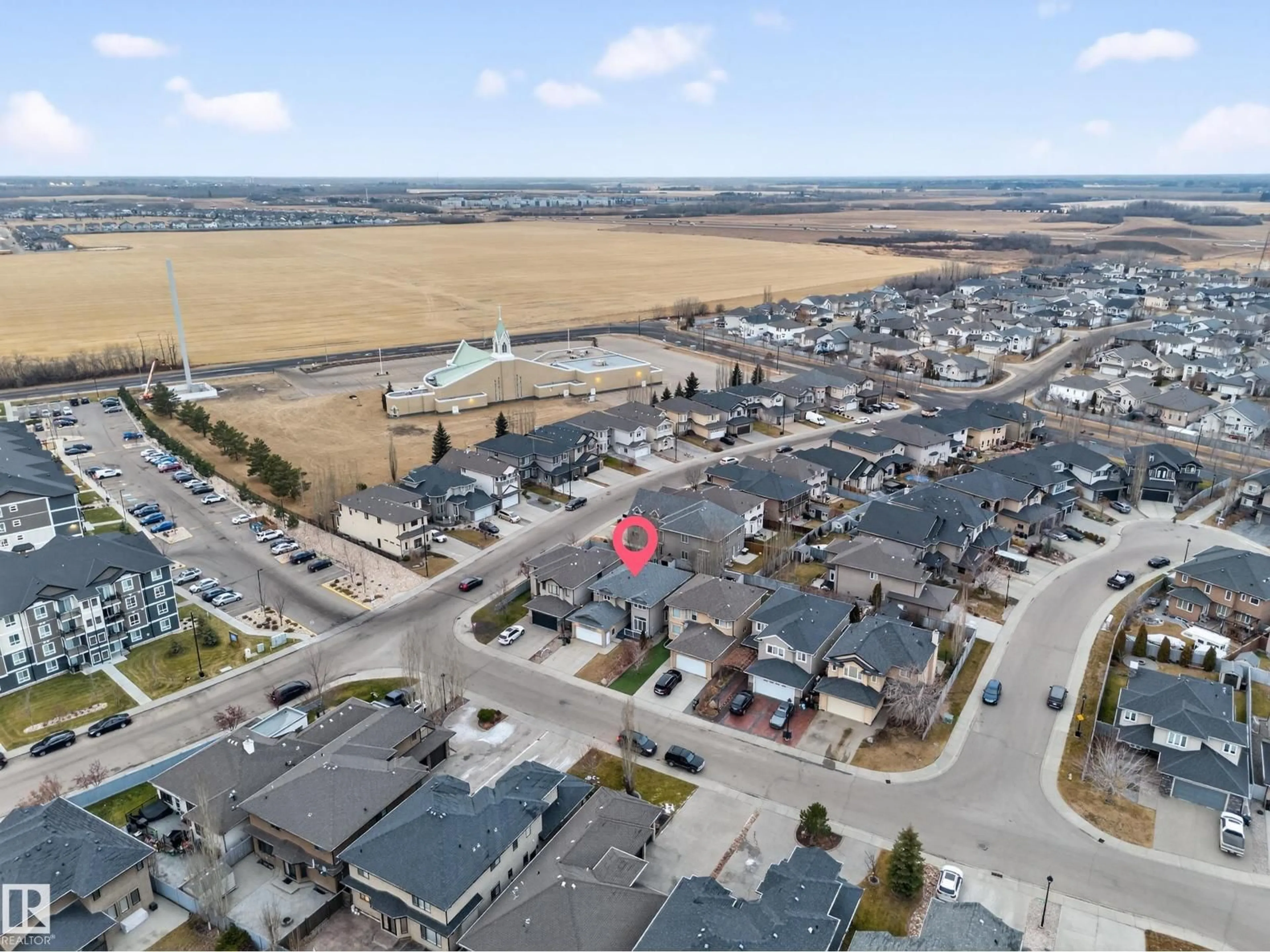 A pic from outside/outdoor area/front of a property/back of a property/a pic from drone, street for 10916 175 AV, Edmonton Alberta T5X0B7