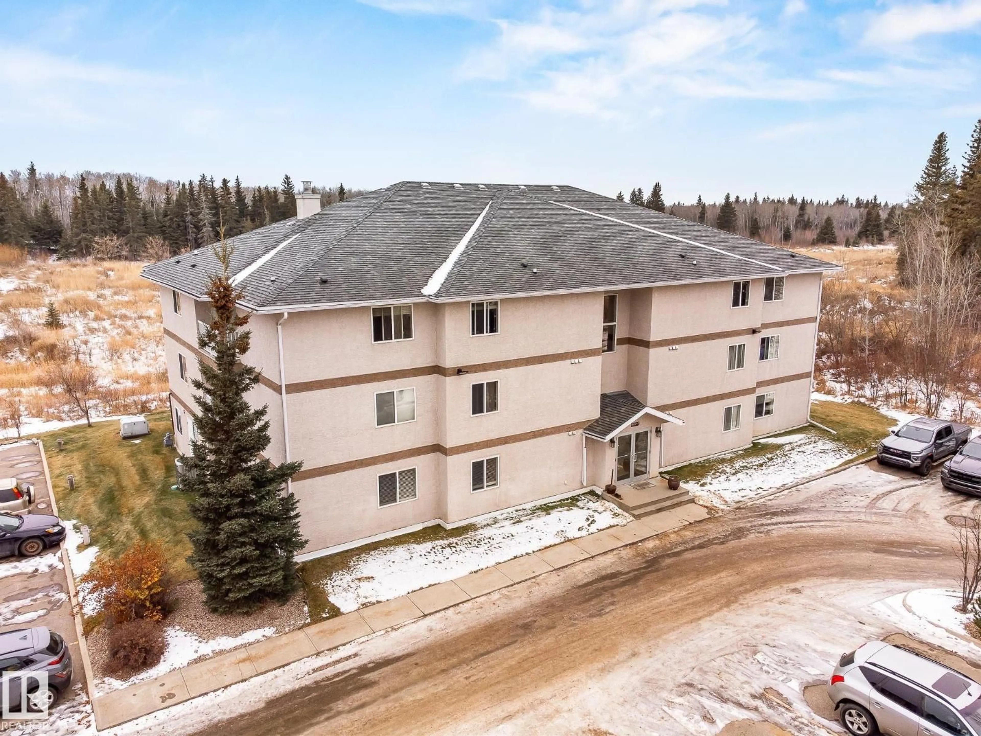 A pic from outside/outdoor area/front of a property/back of a property/a pic from drone, building for 2202 901 16 ST, Cold Lake Alberta T9M0C3