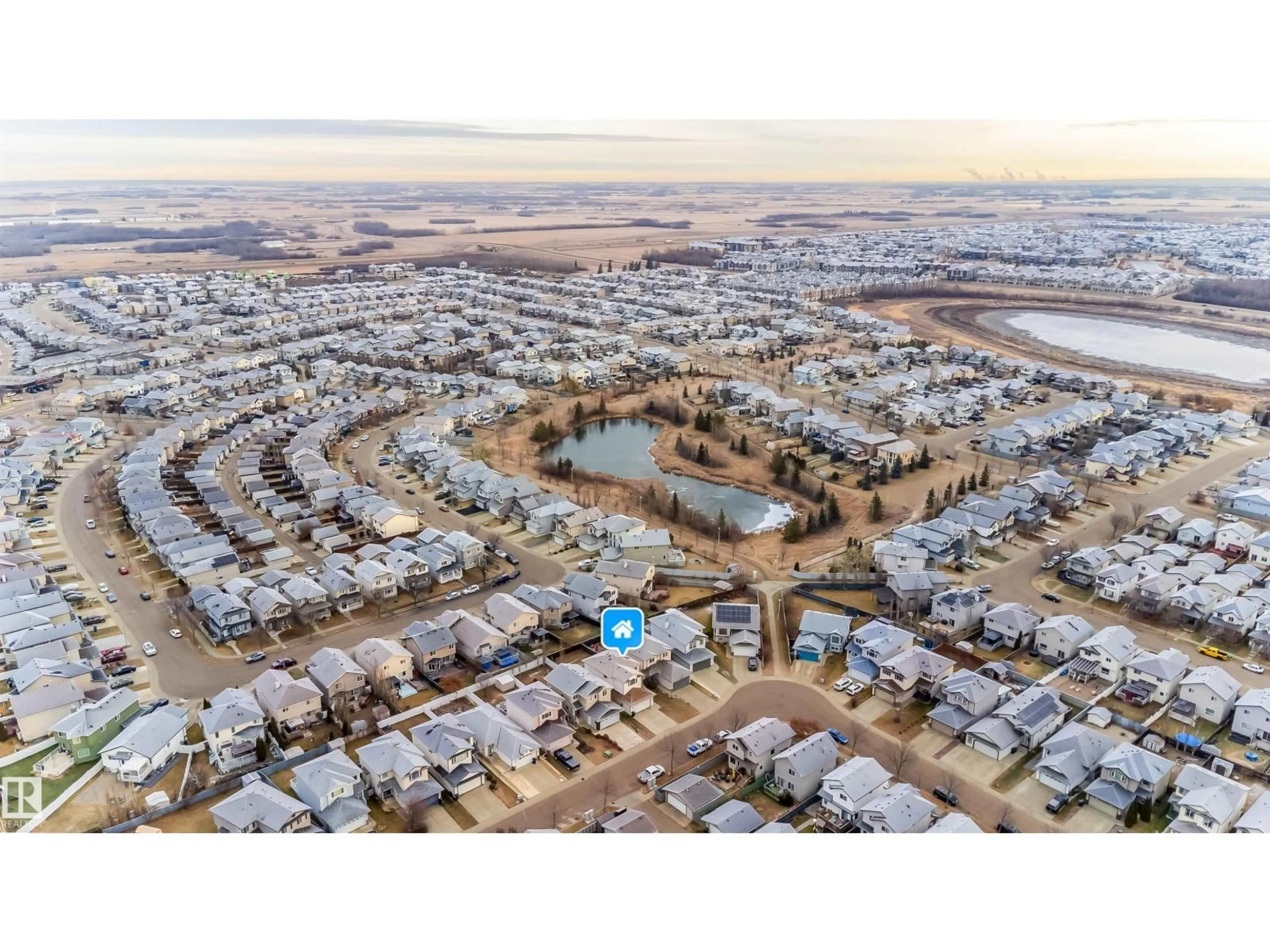 A pic from outside/outdoor area/front of a property/back of a property/a pic from drone, unknown for NW - 8916 175 AV, Edmonton Alberta T5Z3X9