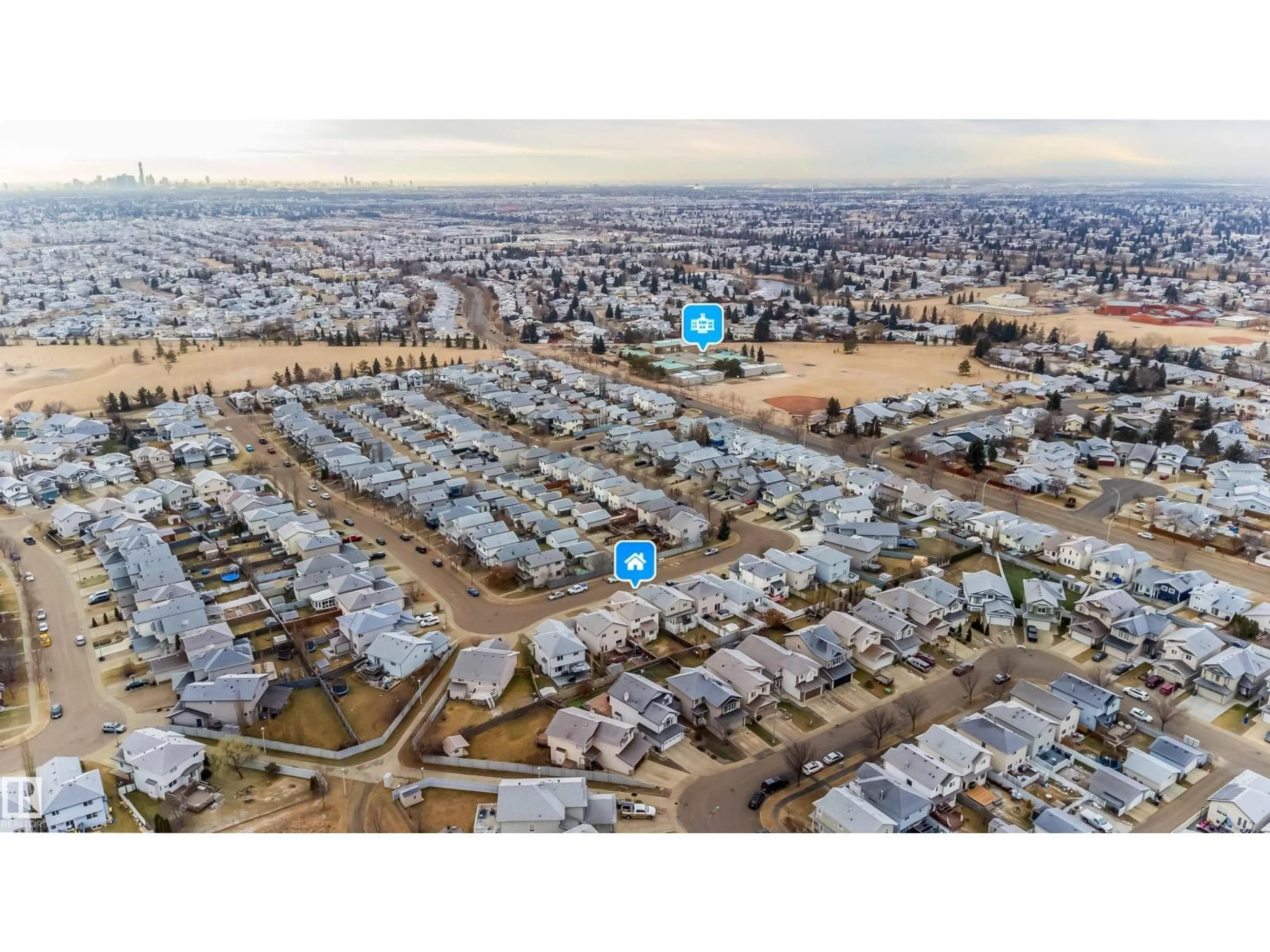 A pic from outside/outdoor area/front of a property/back of a property/a pic from drone, street for NW - 8916 175 AV, Edmonton Alberta T5Z3X9