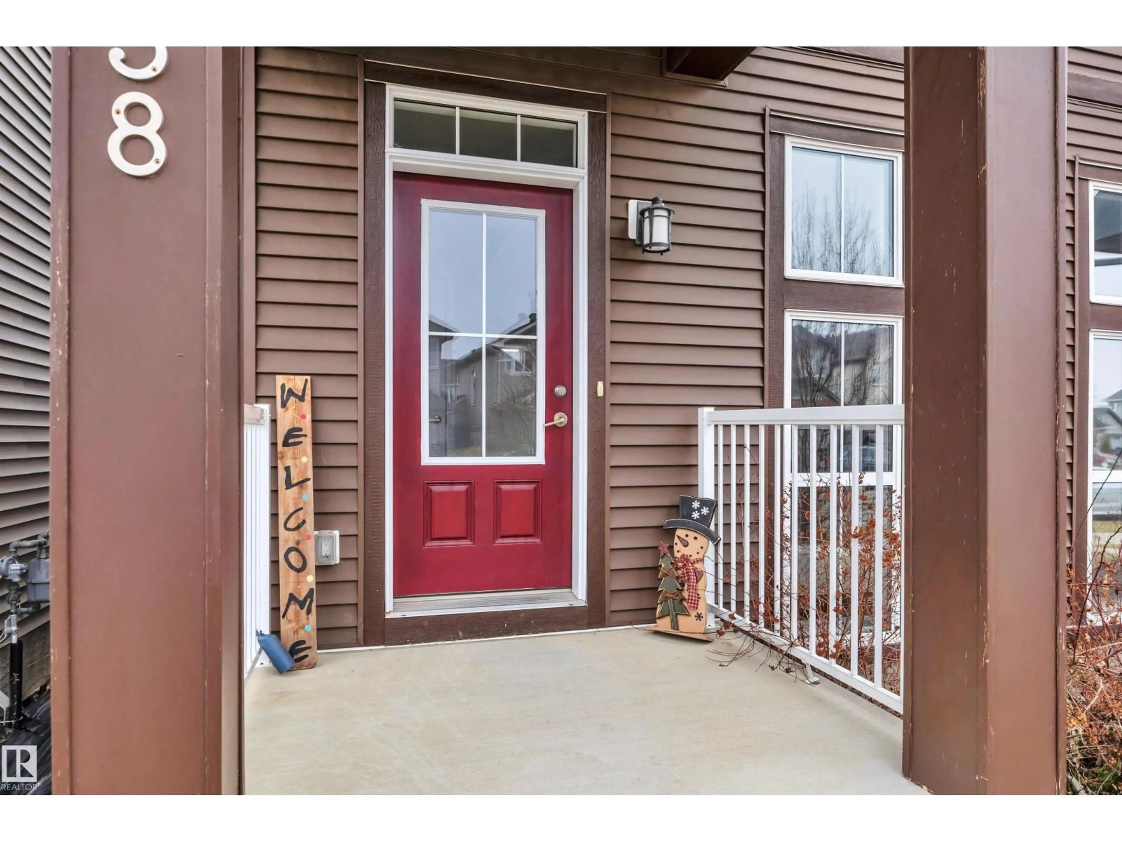 Indoor entryway for 1938 DAVIDSON WD, Edmonton Alberta T6W3J4