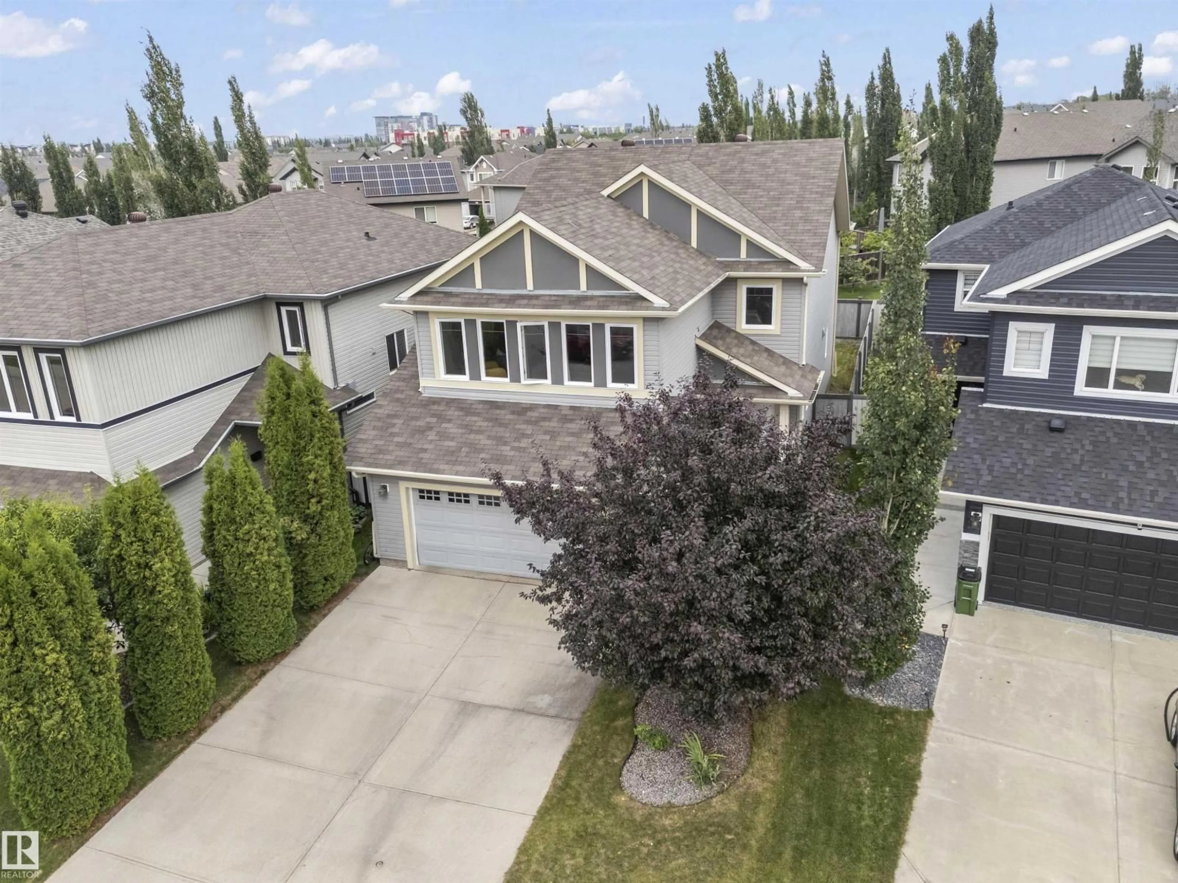 A pic from outside/outdoor area/front of a property/back of a property/a pic from drone, street for NW - 753 173B ST, Edmonton Alberta T6W0M9