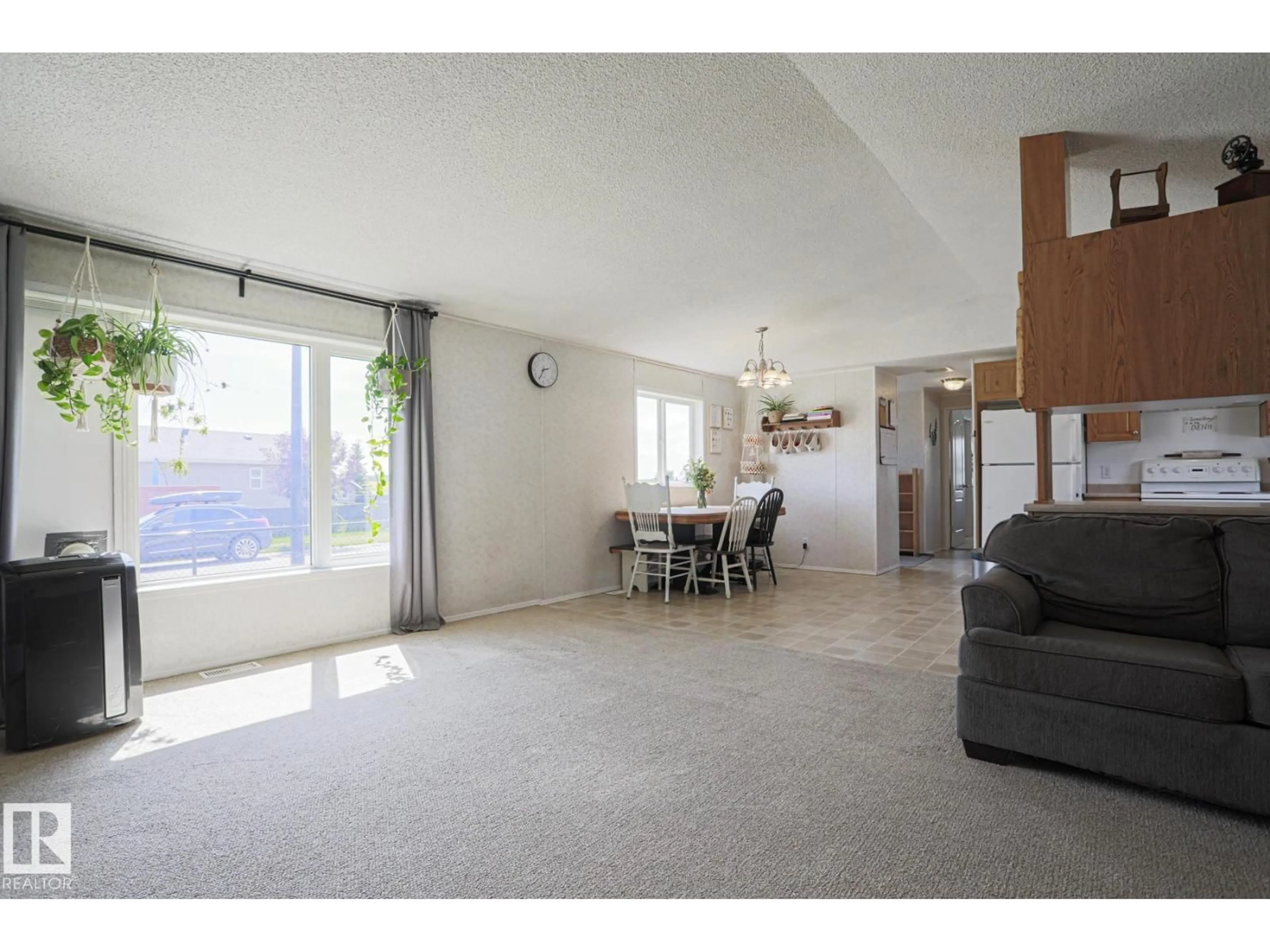 Unknown for 4000 ASPEN WY, Leduc Alberta T9E8P9