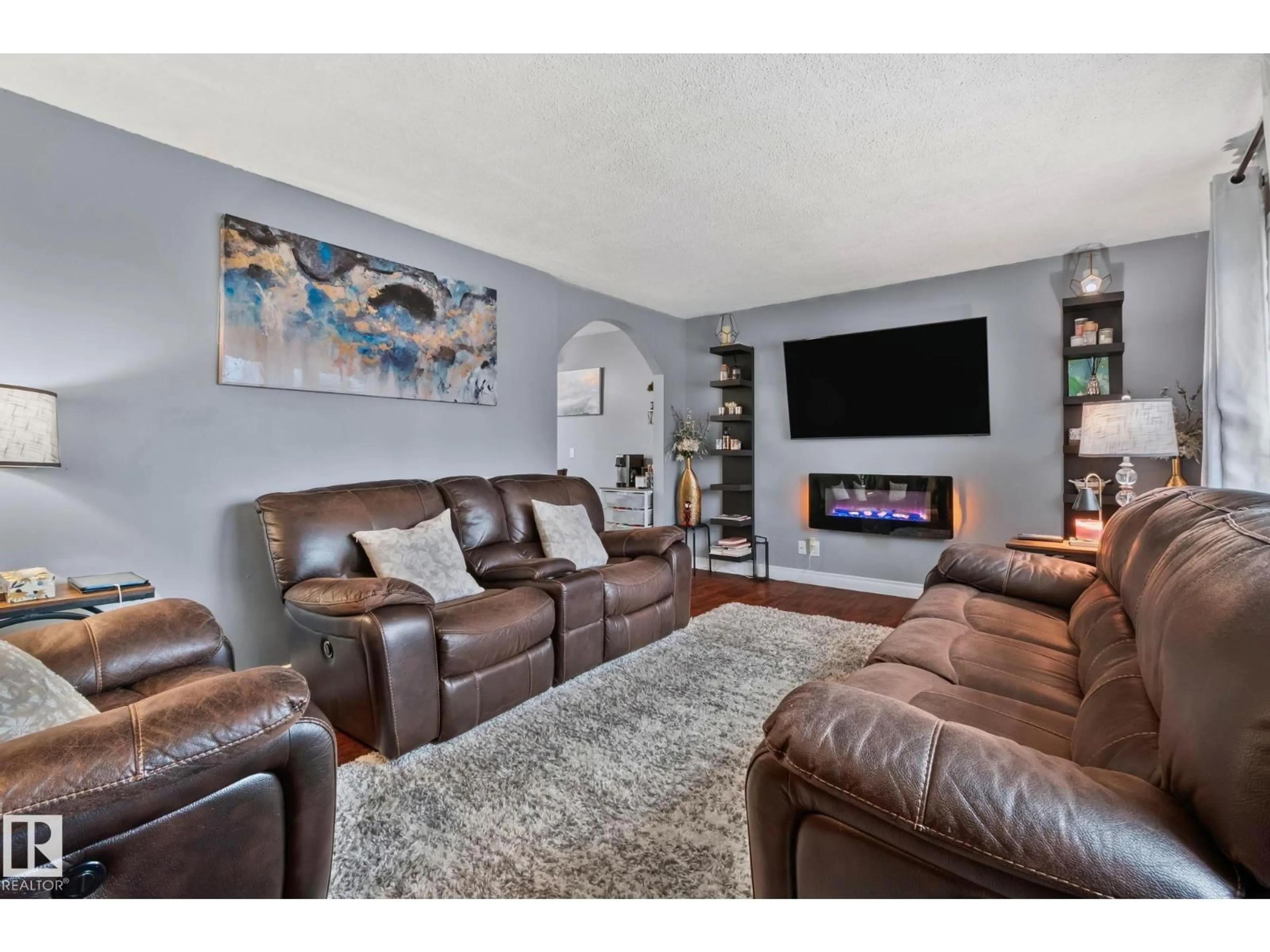 Living room with furniture, unknown for 44 GARDEN CR, St. Albert Alberta T8N0W9