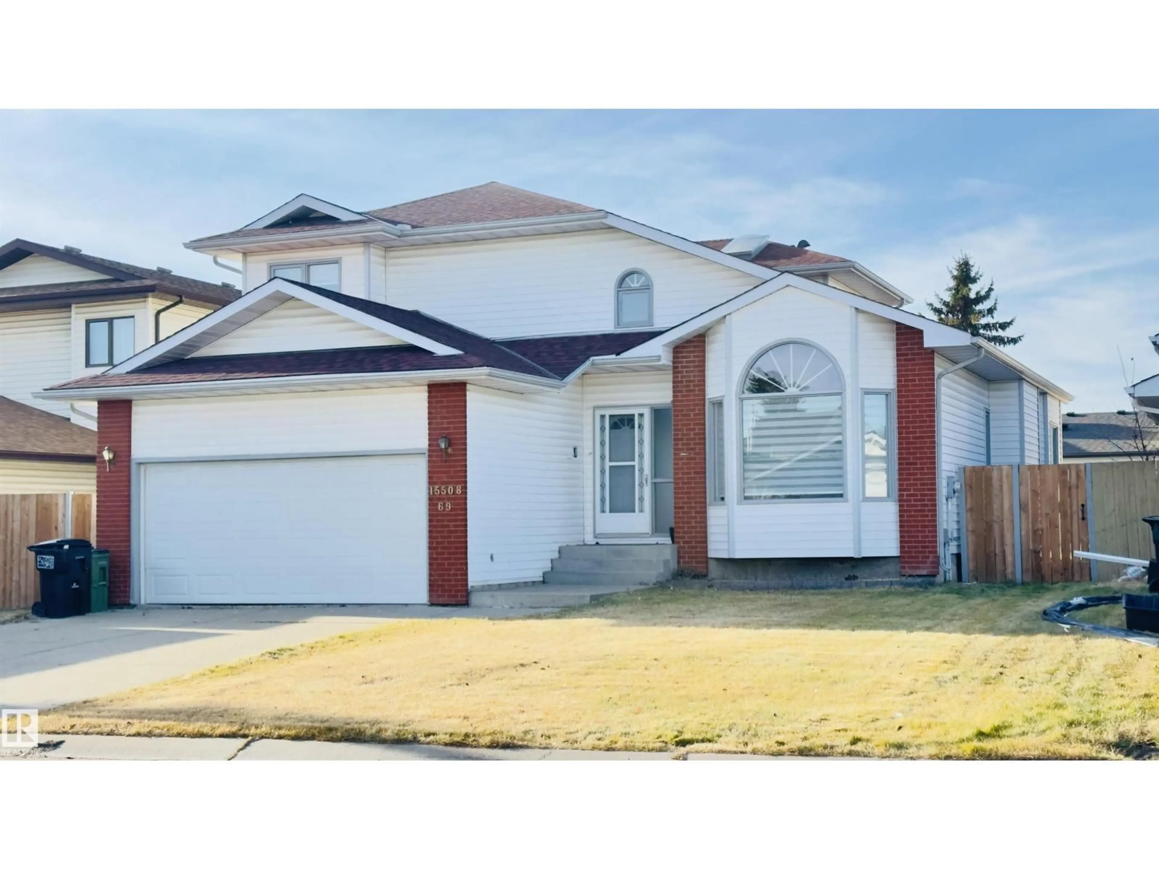 Home with vinyl exterior material, street for NW - 15508 69 ST, Edmonton Alberta T5Z2W6