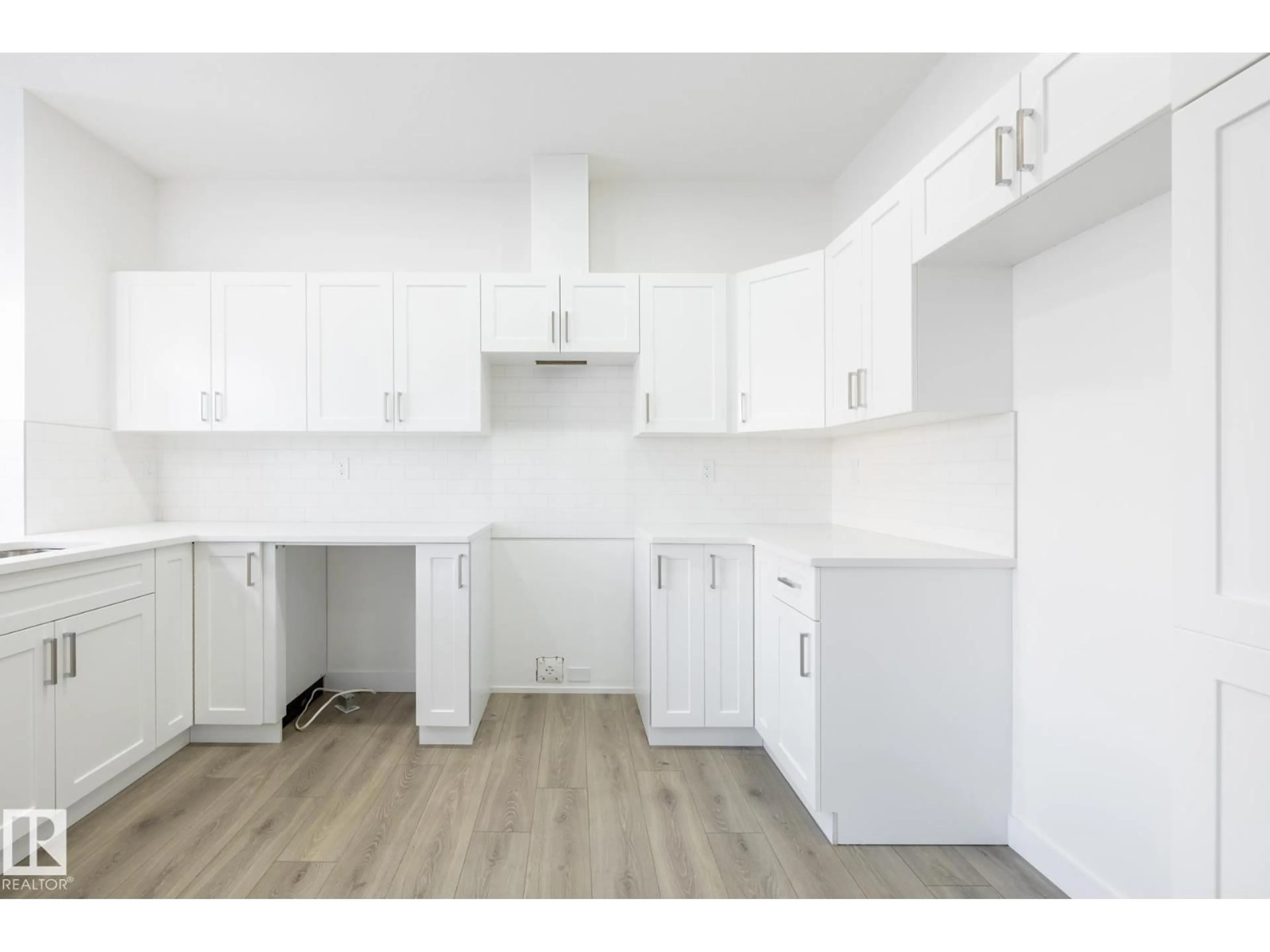 Standard kitchen, wood/laminate floor for #67 - 2710 66 ST, Edmonton Alberta T6X3H4