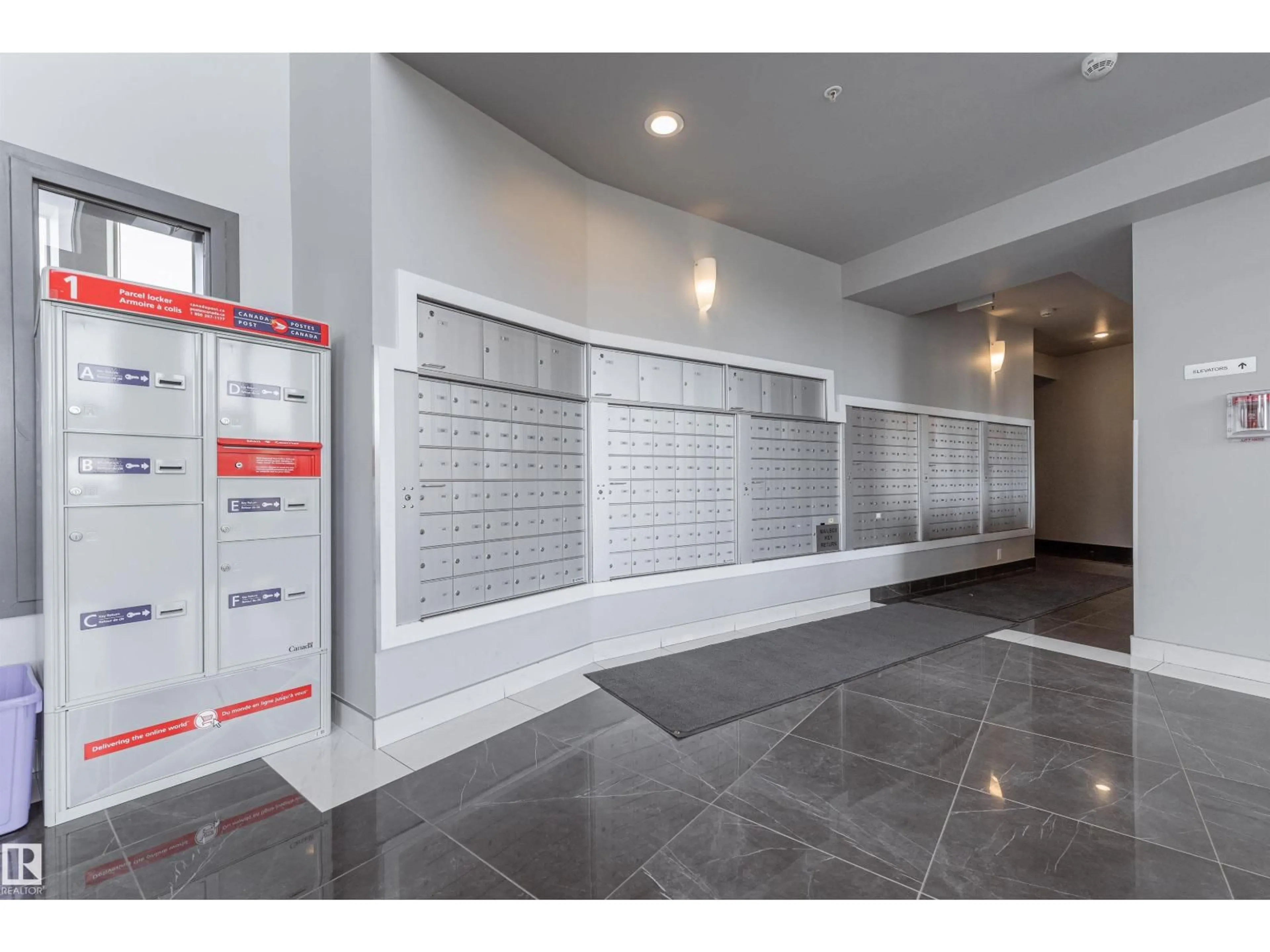 Indoor foyer for #332 - 5151 WINDERMERE BV, Edmonton Alberta T6W2K4