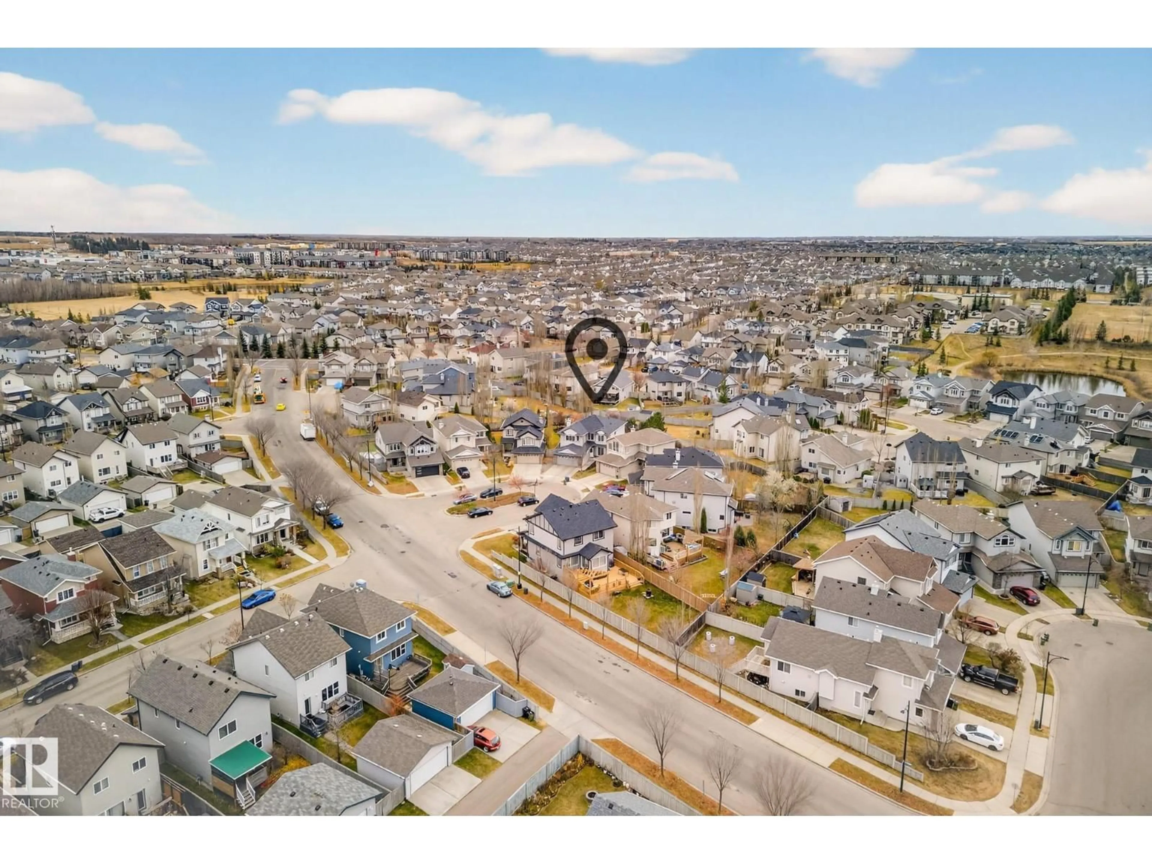 A pic from outside/outdoor area/front of a property/back of a property/a pic from drone, street for 6315 2 AV SW, Edmonton Alberta T6X0B8