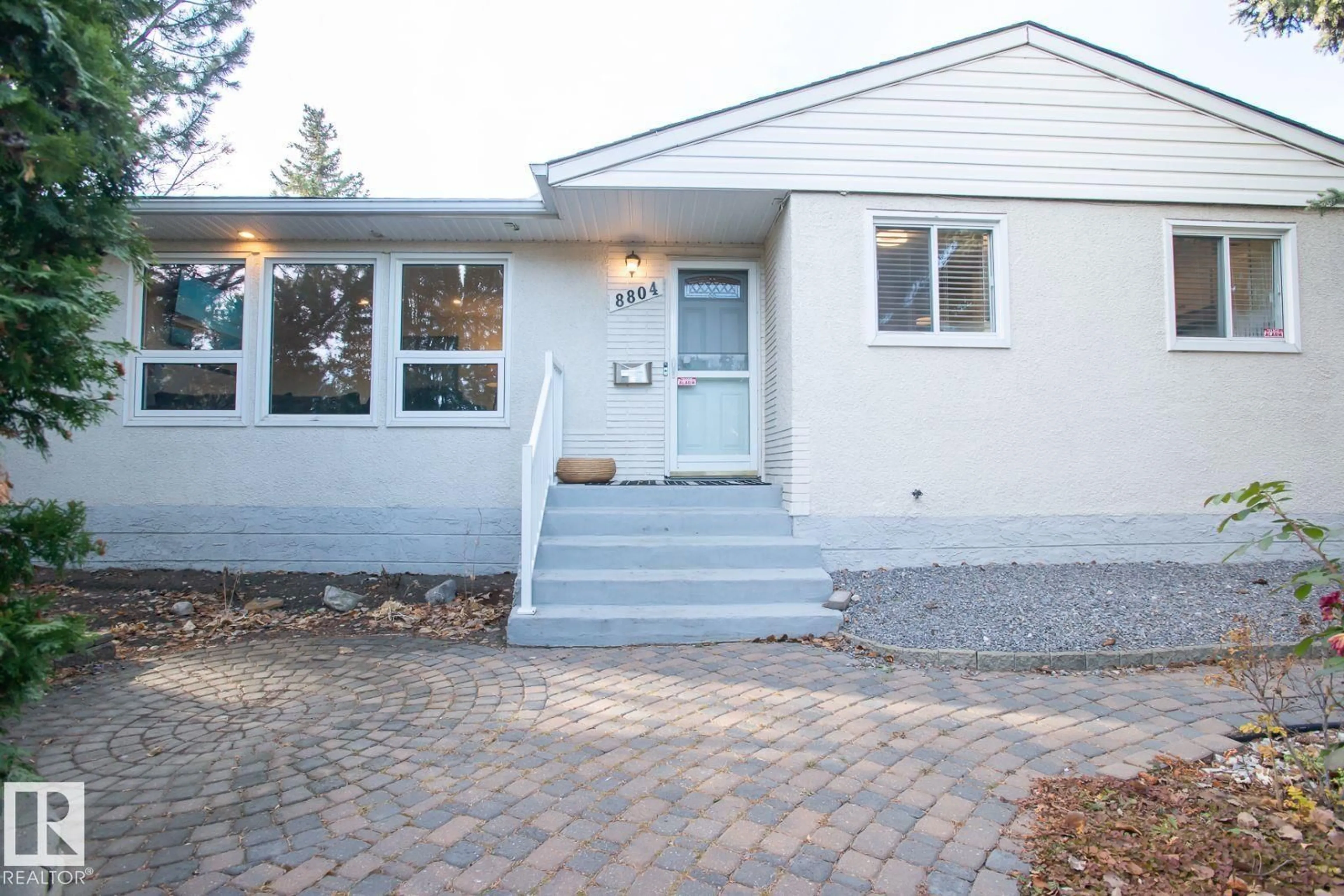 Unknown for NW - 8804 148 ST, Edmonton Alberta T5R0Z9