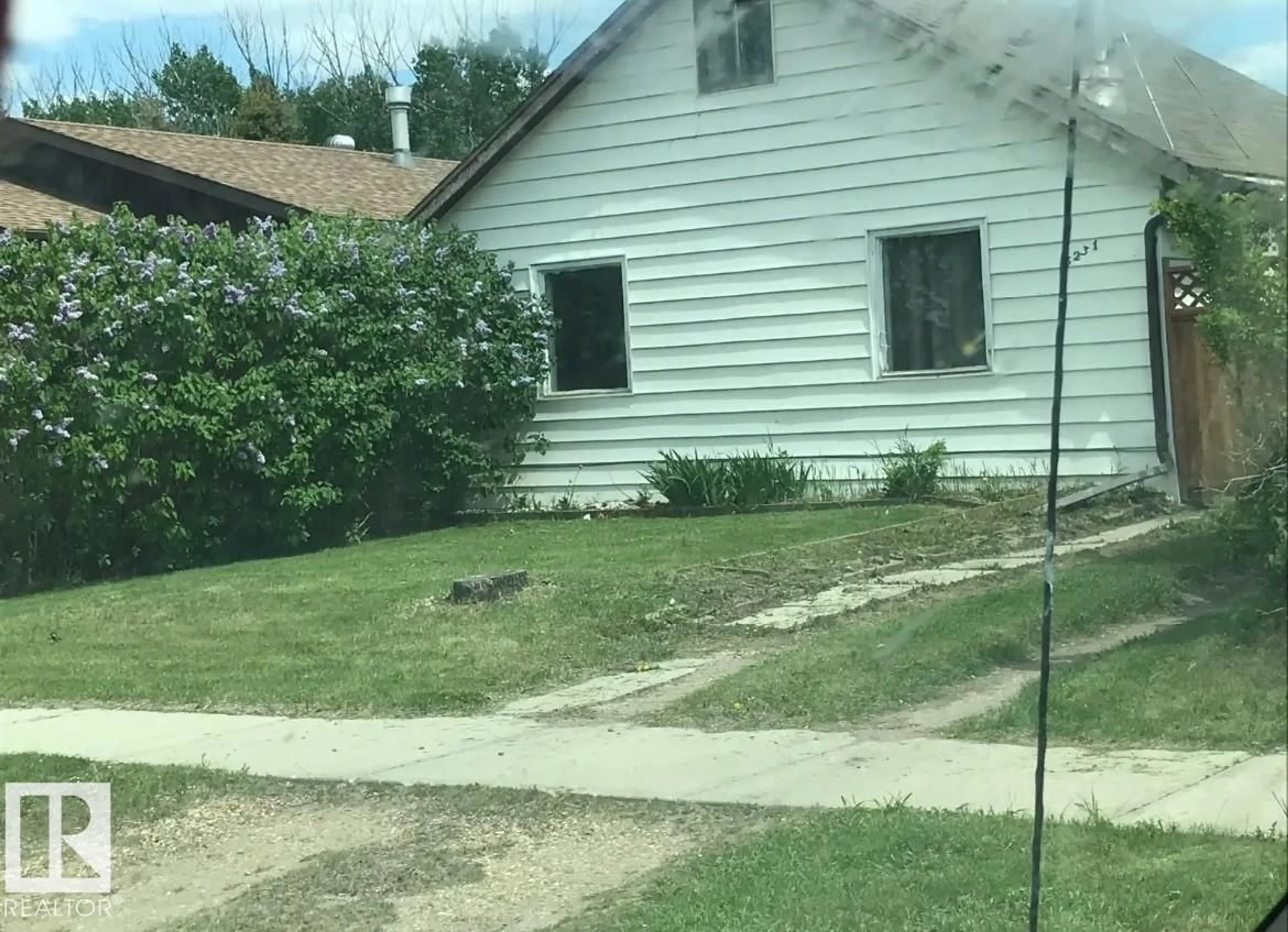 Unknown for 5231 46 ST, Camrose Alberta T4V1H4