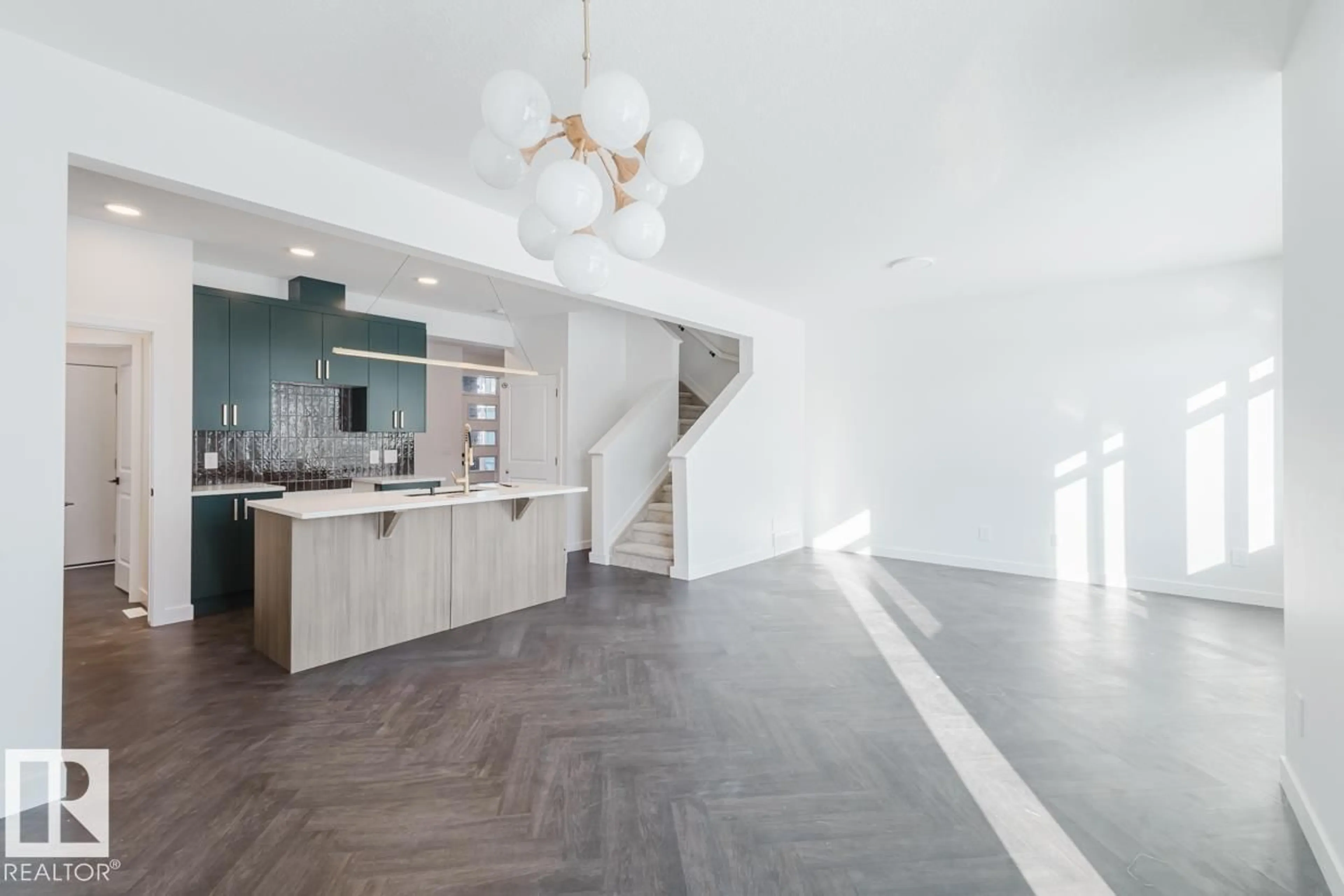 Open concept kitchen, unknown for 39 CHARTRES CL, St. Albert Alberta T8T2C9