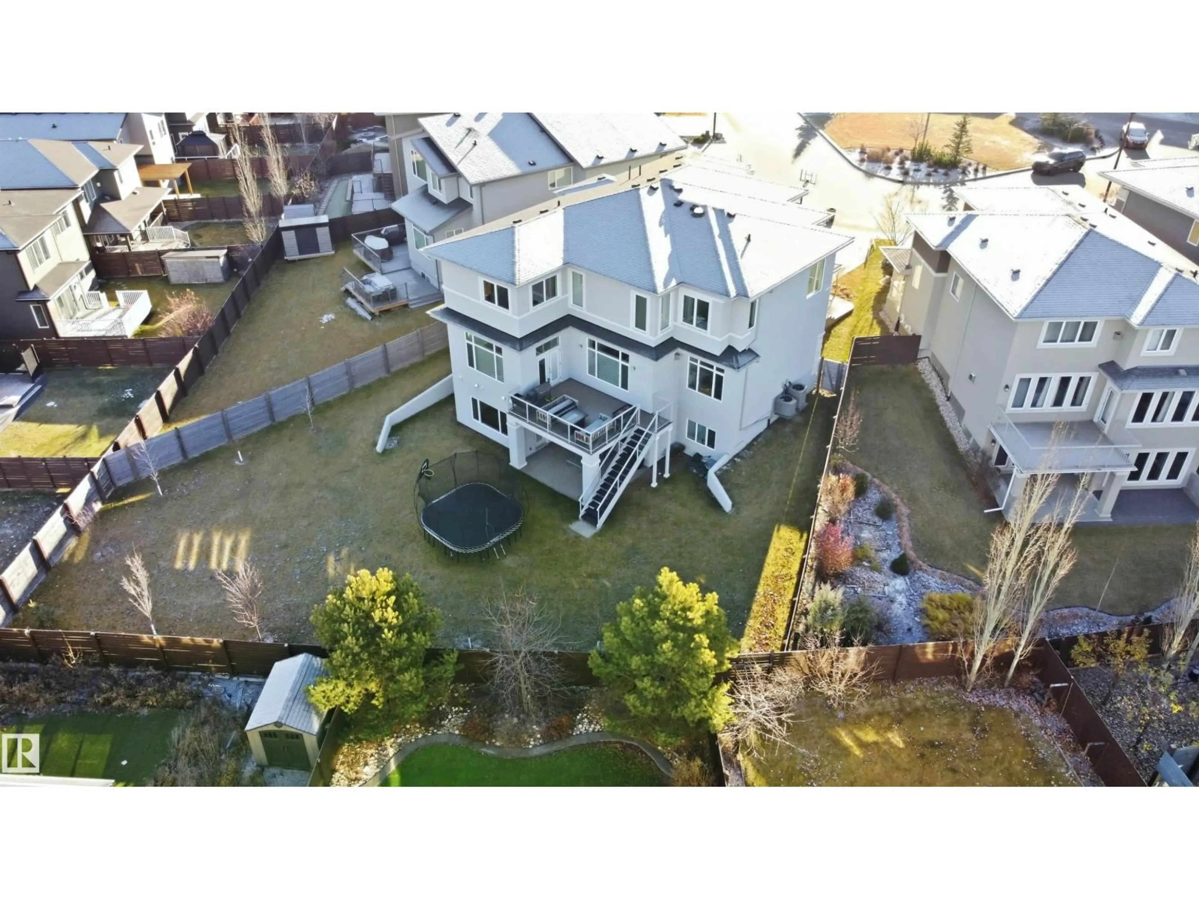 A pic from outside/outdoor area/front of a property/back of a property/a pic from drone, unknown for 2620 WHEATON CL NW, Edmonton Alberta T6W2X5
