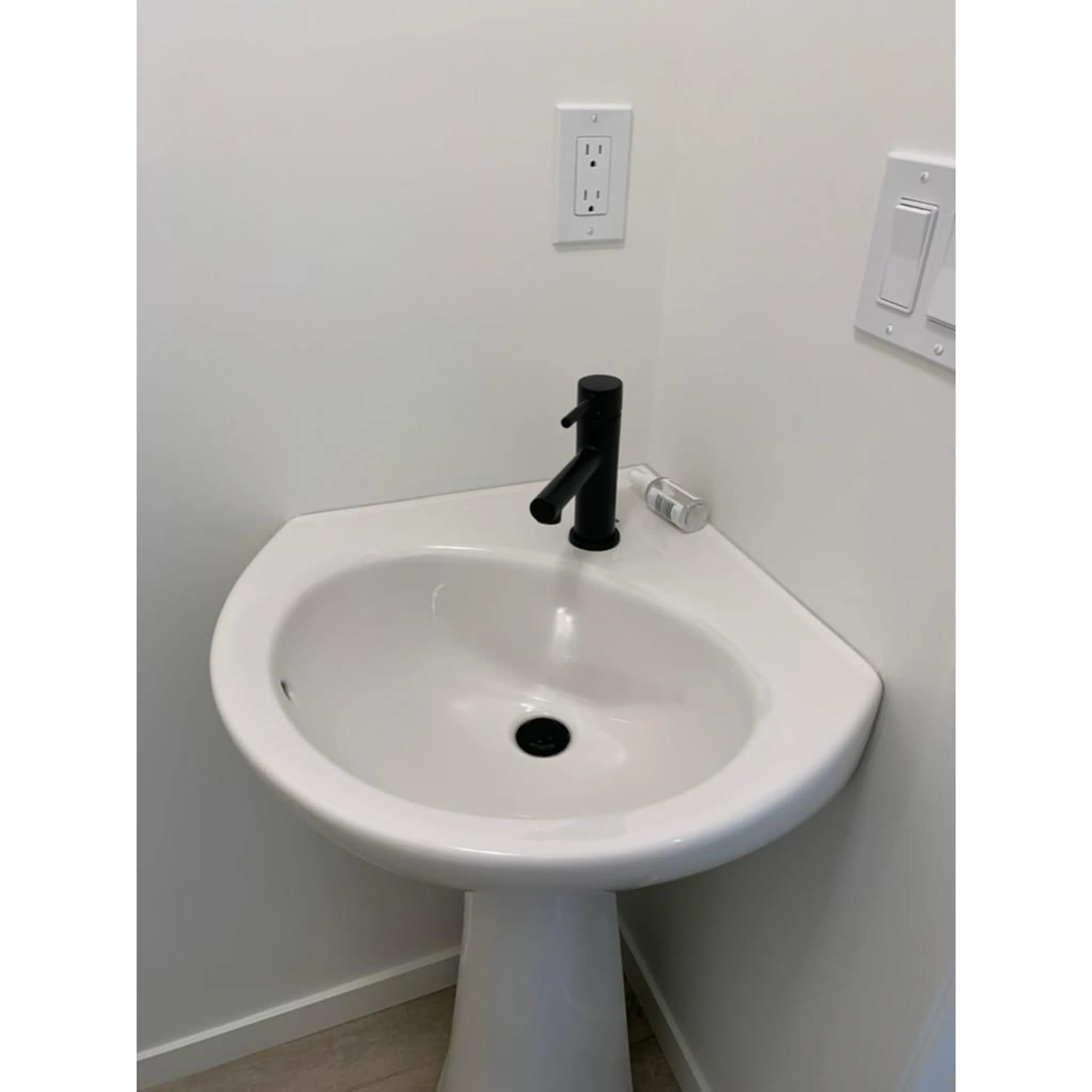 Standard bathroom, unknown for 75 - 1203 163 ST, Edmonton Alberta T6W3X1