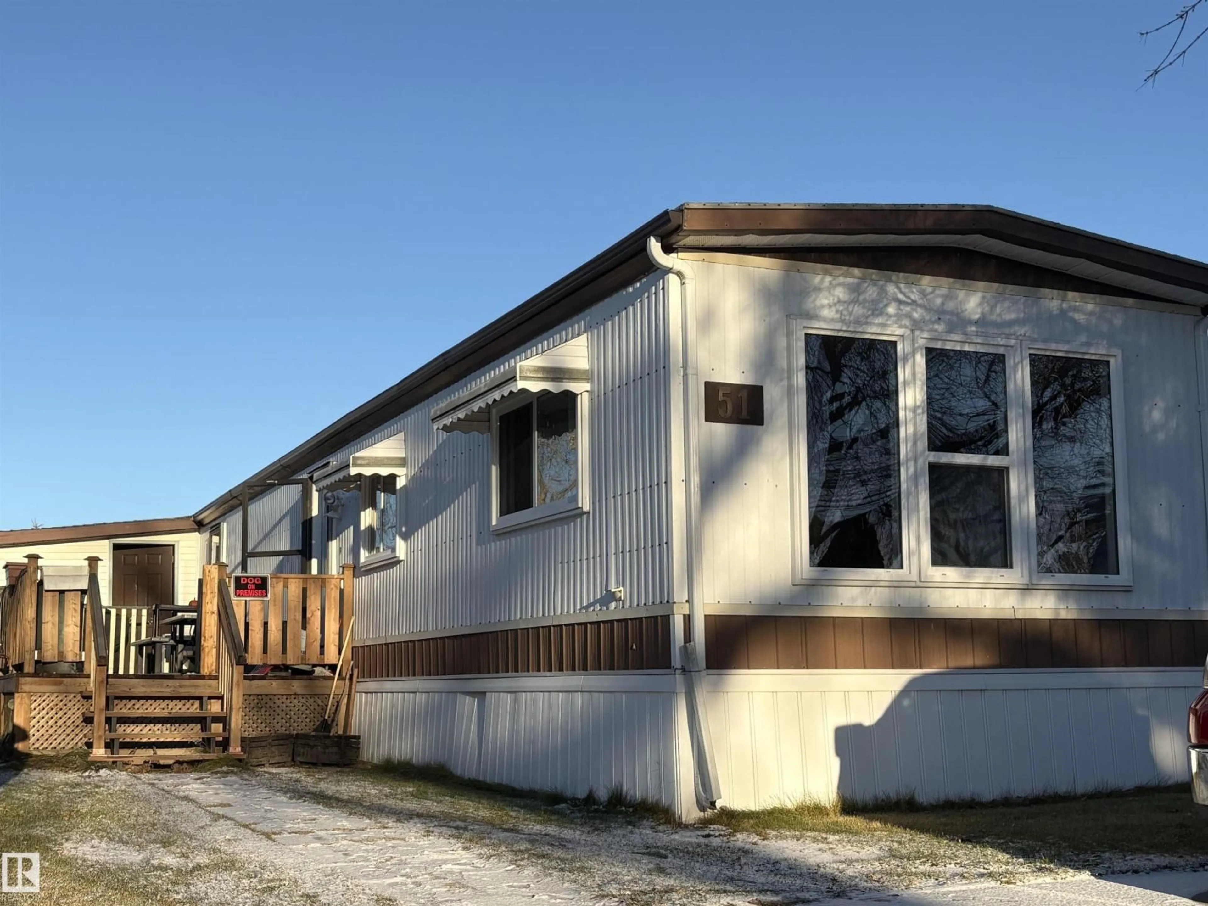 Home with vinyl exterior material, unknown for 51 12604 153 AV, Edmonton Alberta T5X4M7