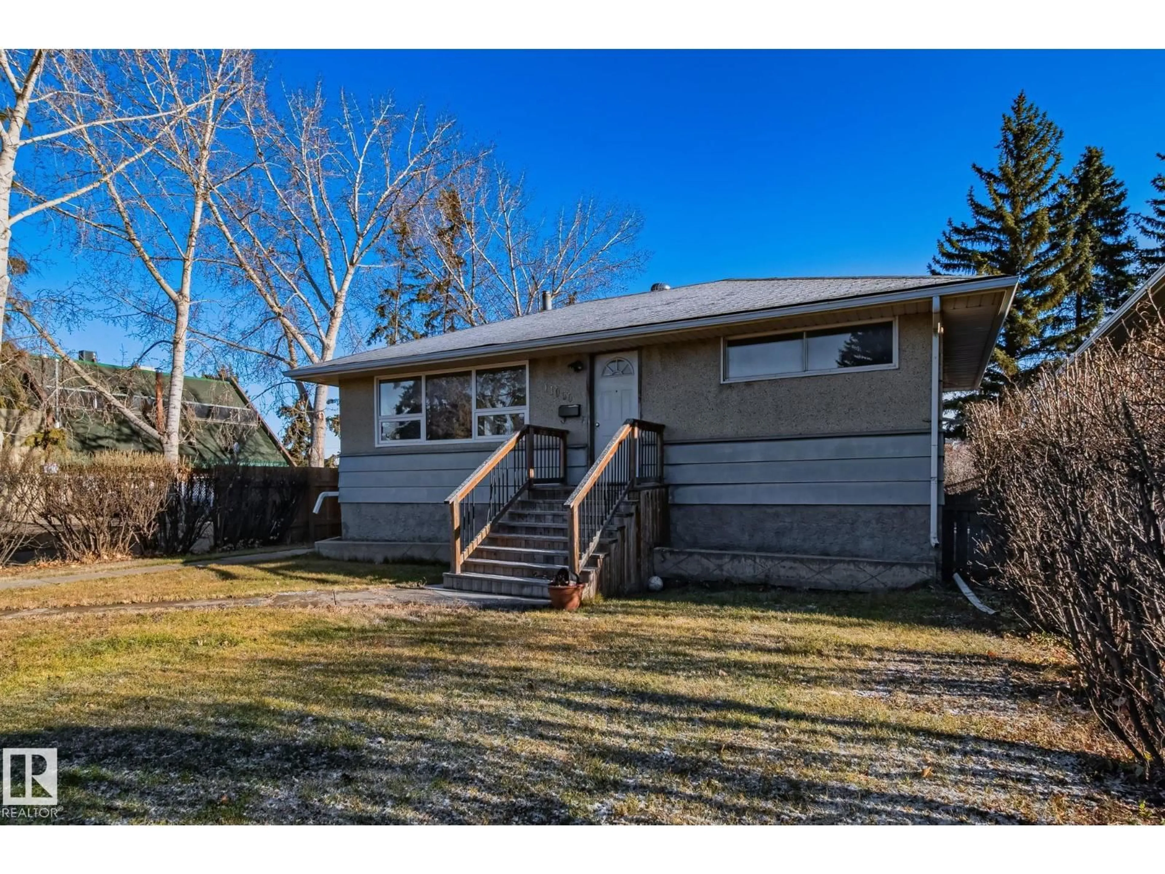 Unknown for NW - 11055 157 ST, Edmonton Alberta T5P2W4