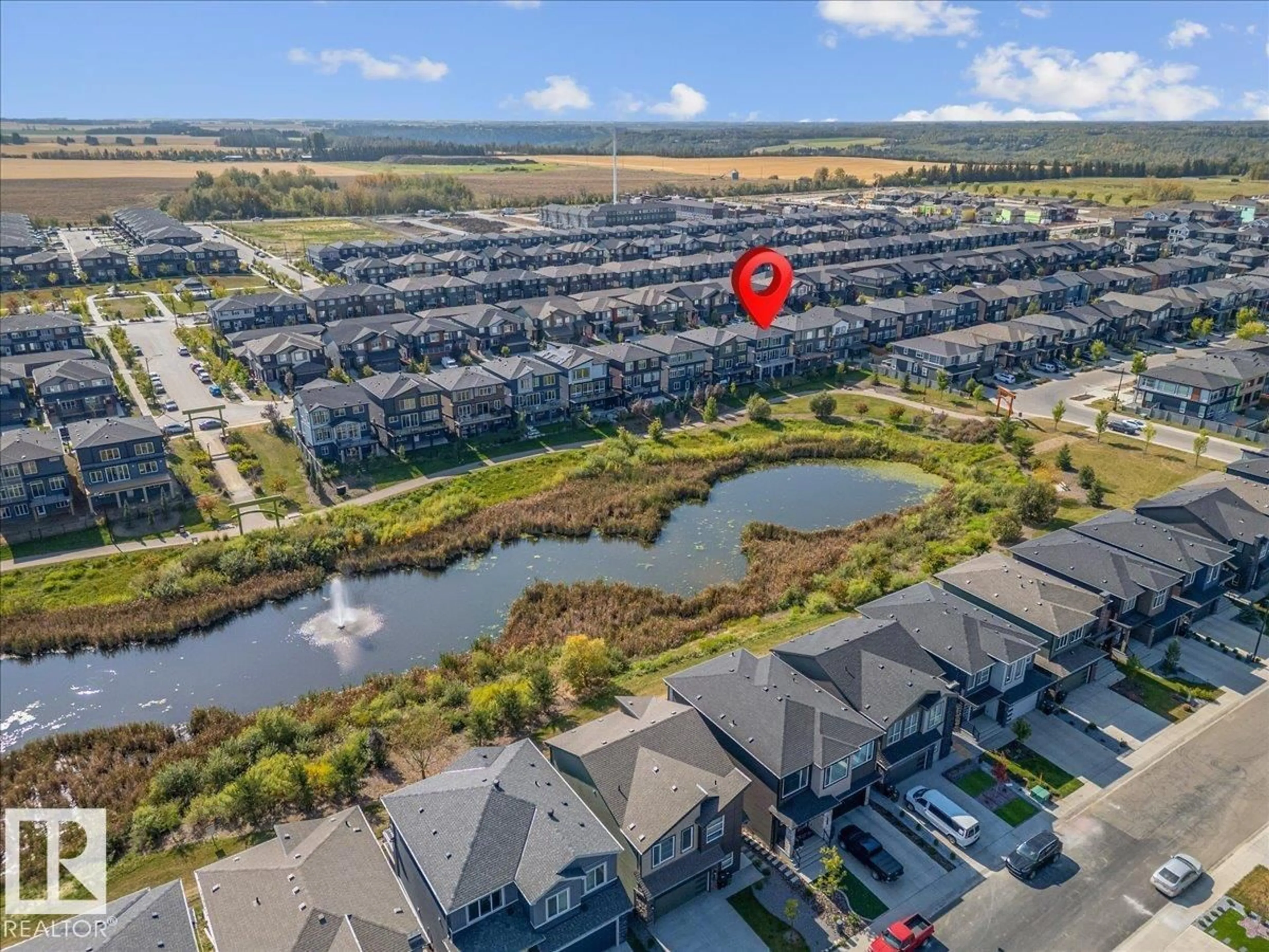 A pic from outside/outdoor area/front of a property/back of a property/a pic from drone, water/lake/river/ocean view for SW - 6456 KING WD, Edmonton Alberta T6W4R6