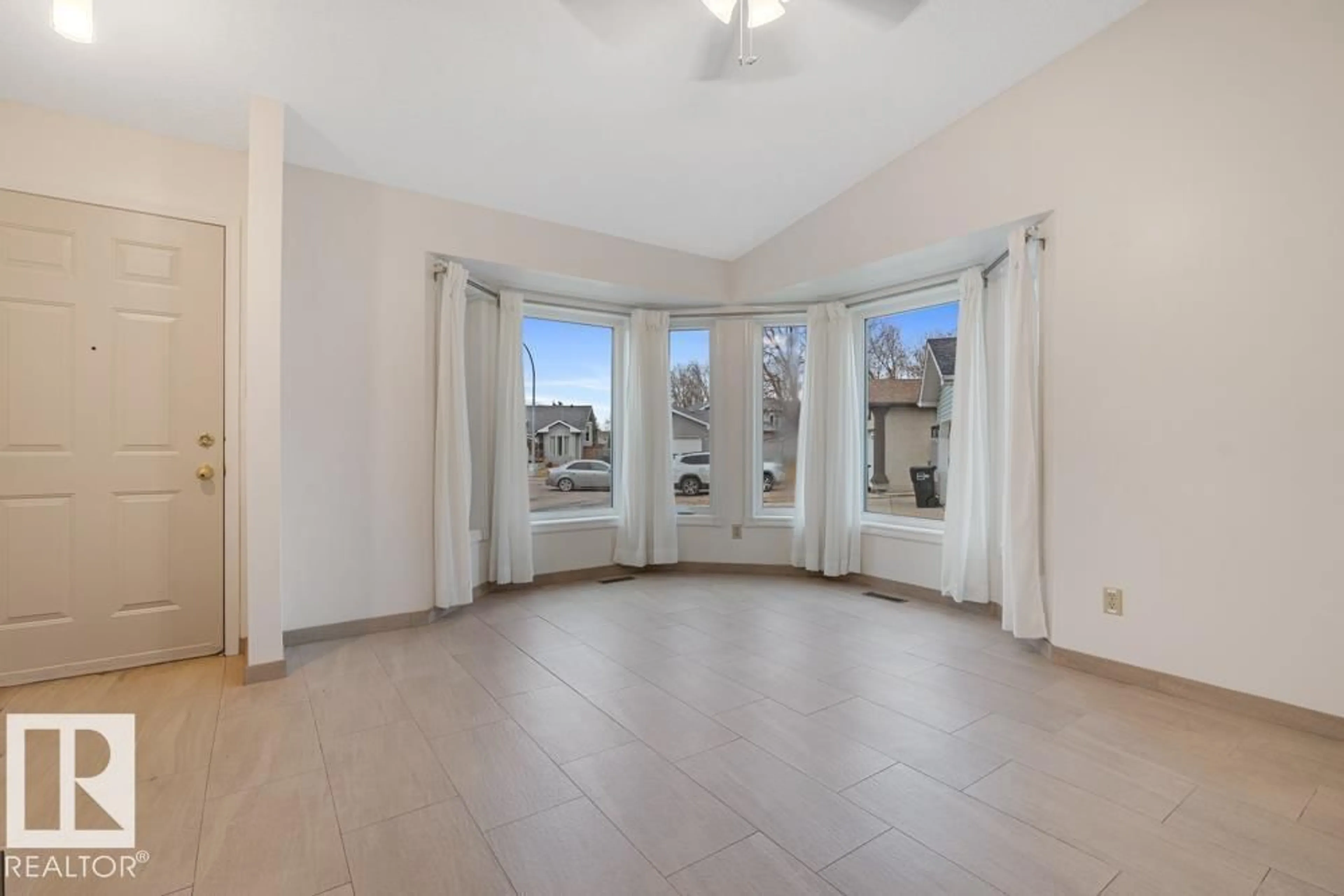 A pic of a room for NW - 7344 190A ST, Edmonton Alberta T5T5T2