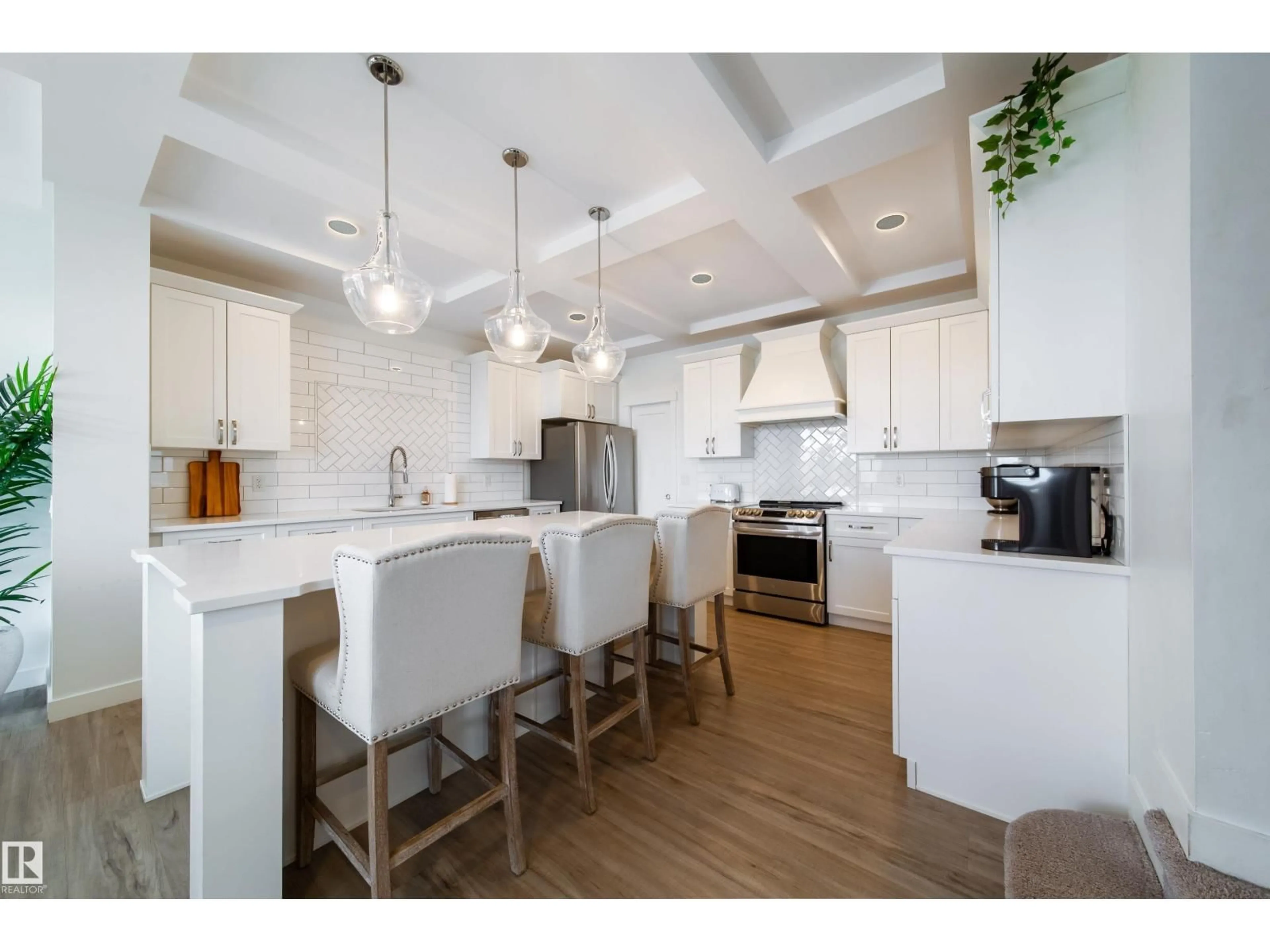 Open concept kitchen, unknown for 6204 67 ST, Beaumont Alberta T4X2E3