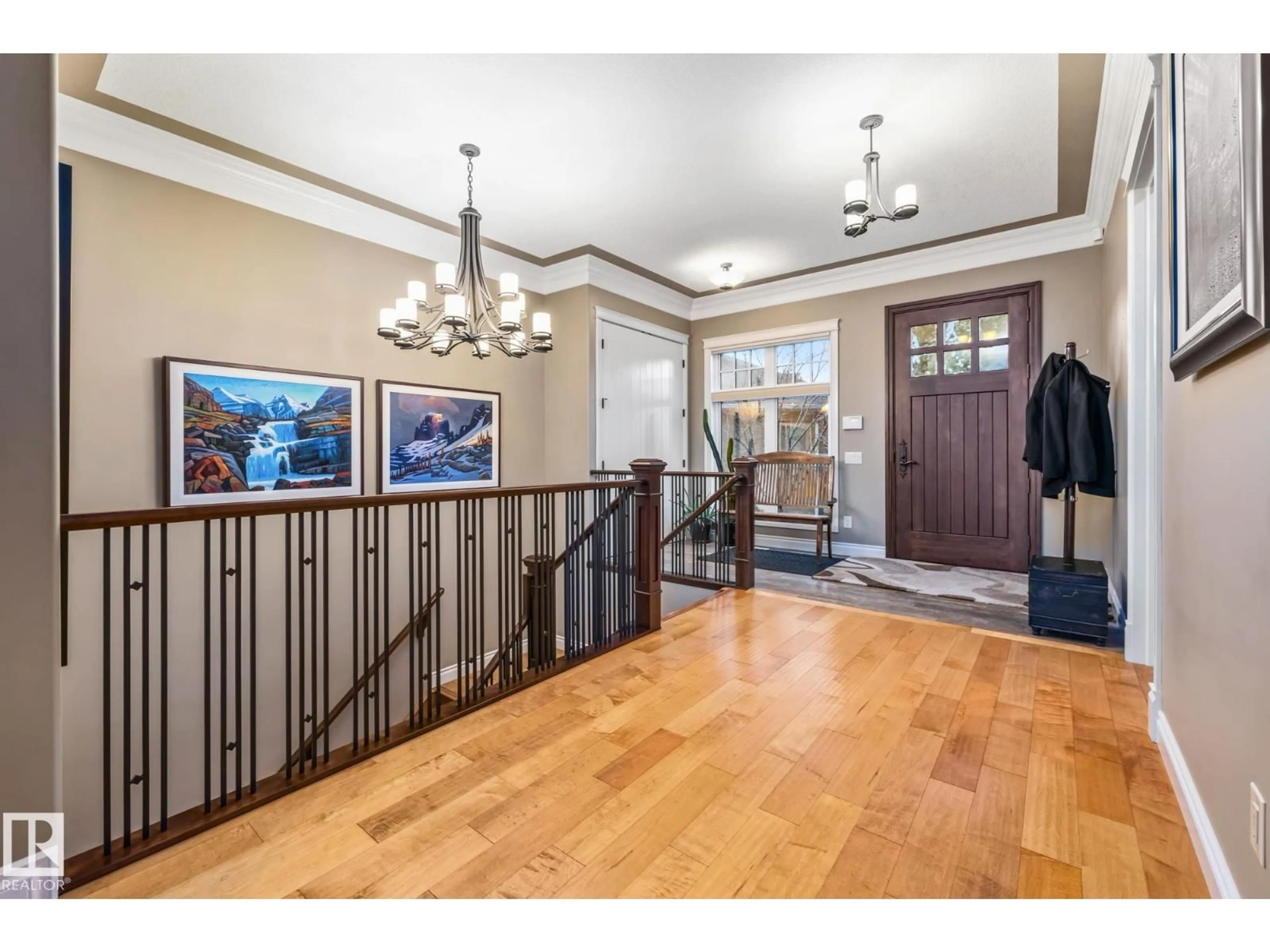 Indoor entryway for 23 KINGSMOOR CL, St. Albert Alberta T8N0X2