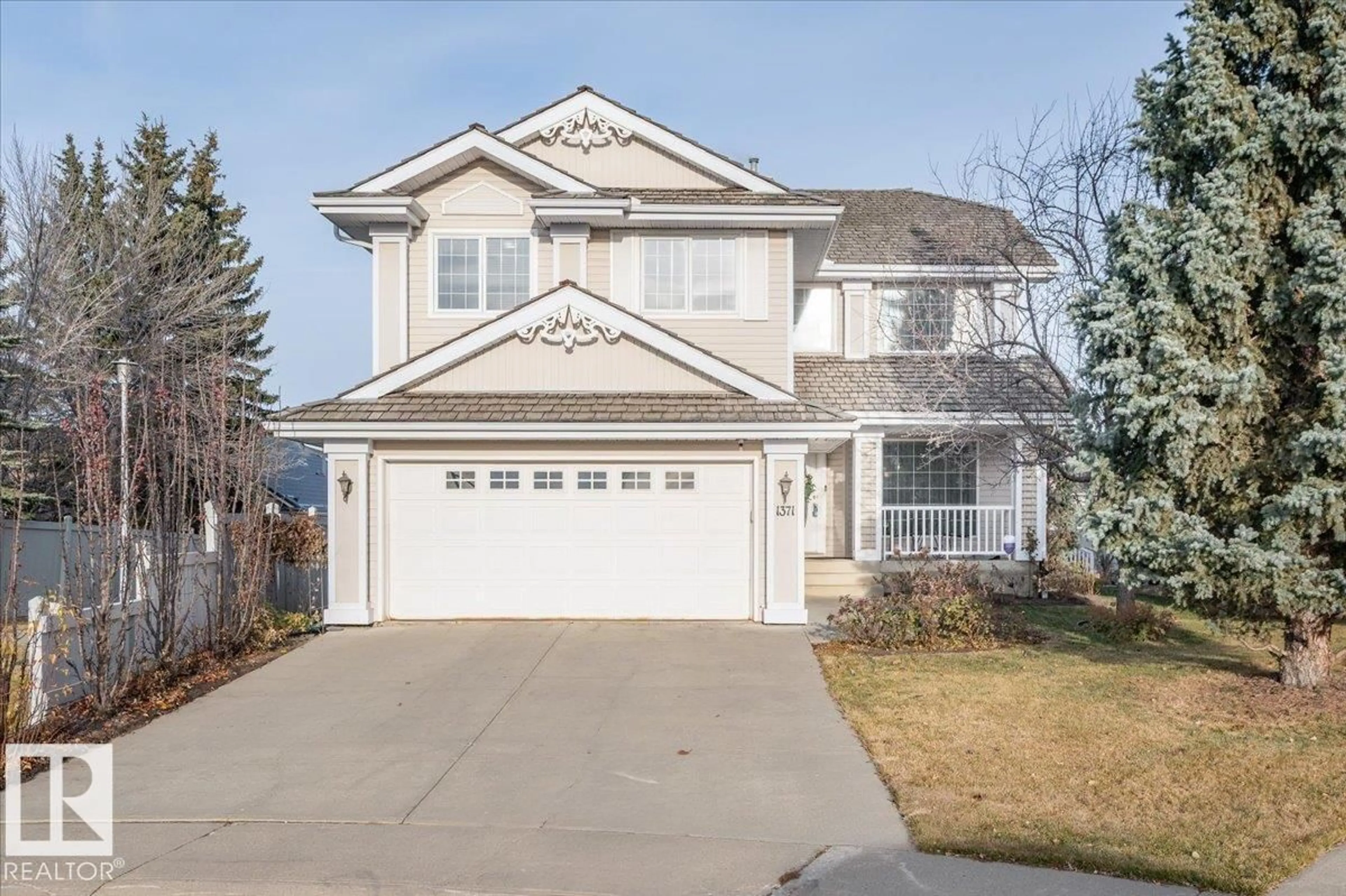 Home with vinyl exterior material, street for 1371 CARTER CREST RD, Edmonton Alberta T6R2L5
