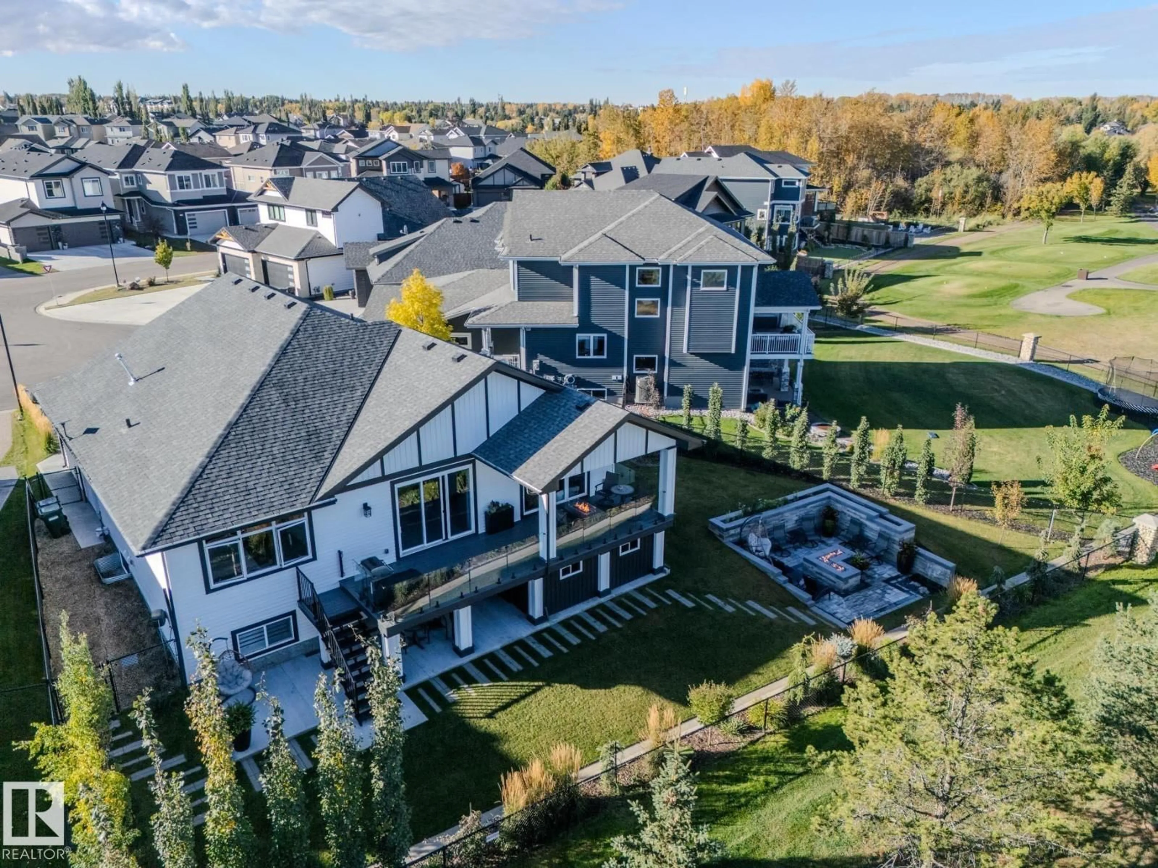 A pic from outside/outdoor area/front of a property/back of a property/a pic from drone, mountain view for 35 LILAC BA, Spruce Grove Alberta T7X2H5