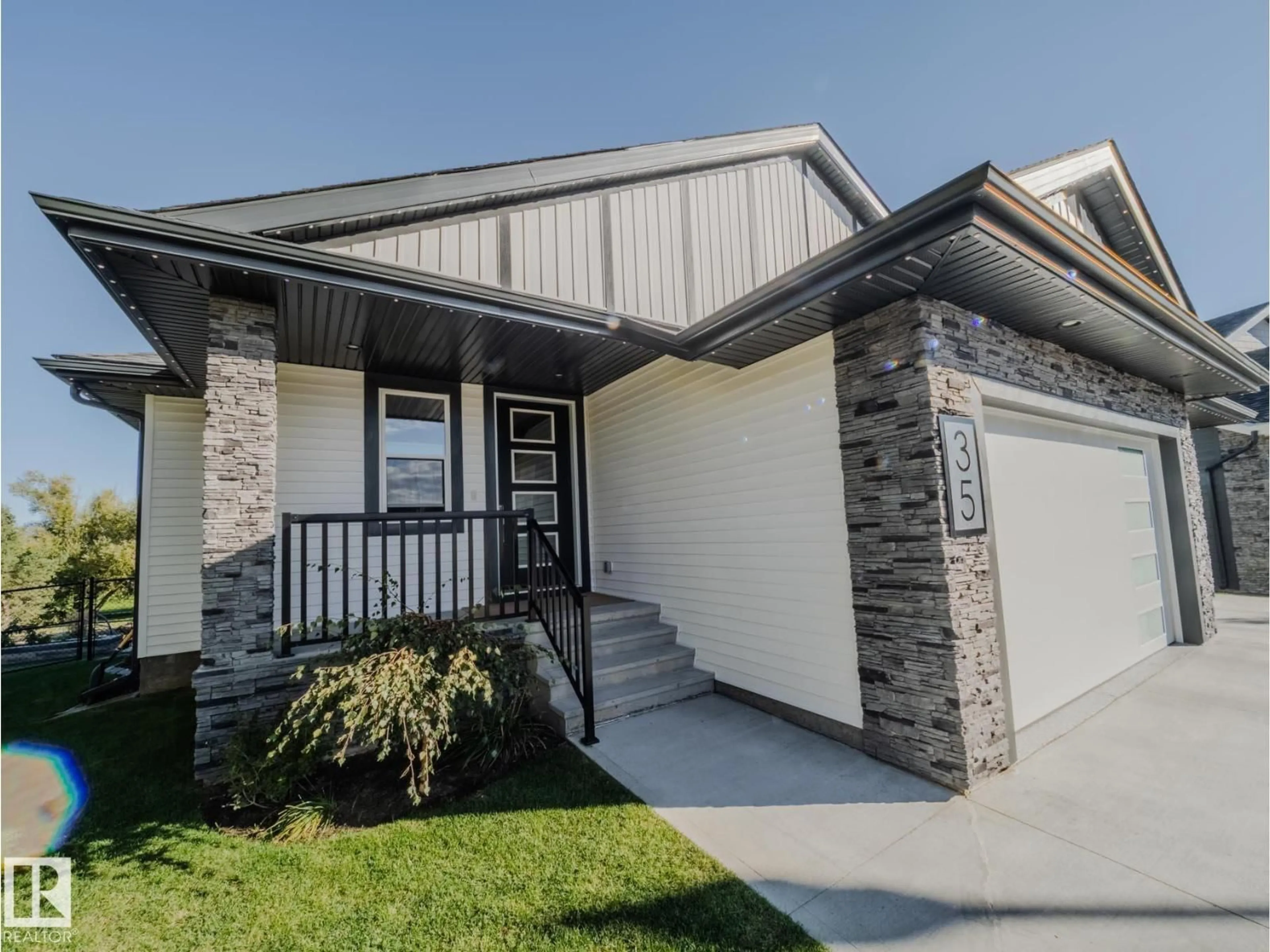 Home with brick exterior material, street for 35 LILAC BA, Spruce Grove Alberta T7X2H5