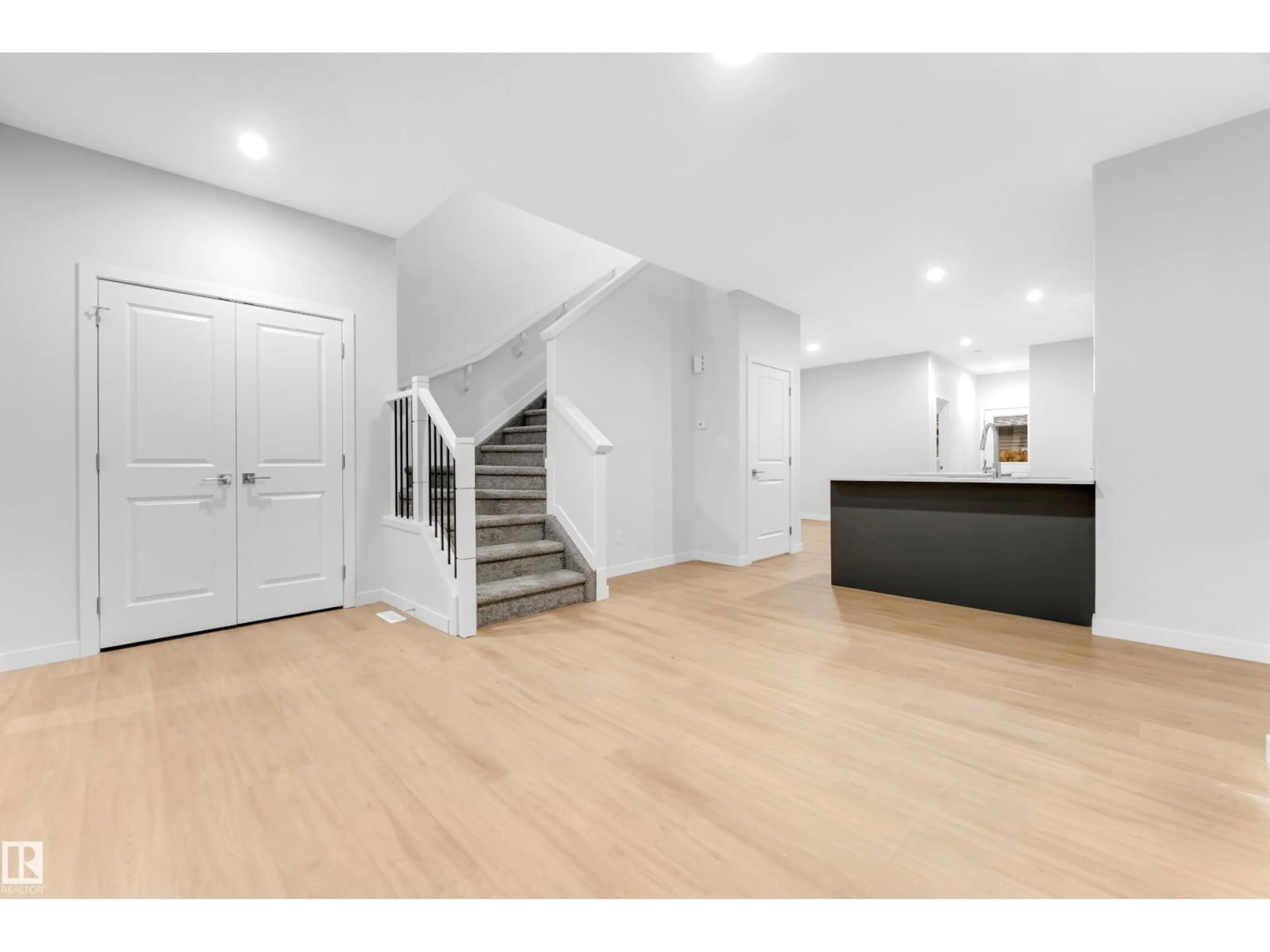 Indoor entryway for 252 24 ST, Edmonton Alberta T6X3J1