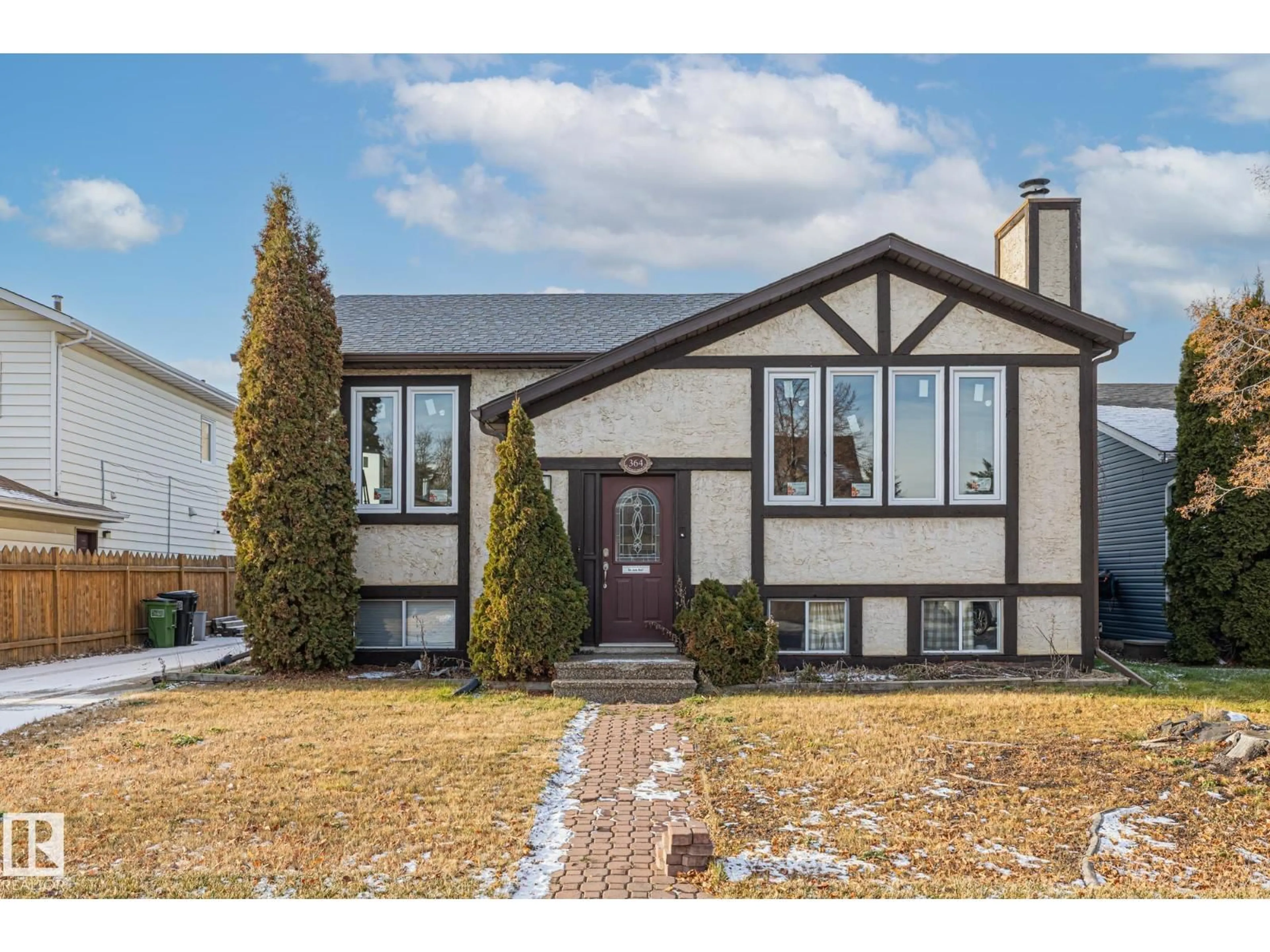 Home with vinyl exterior material, street for 364 HUFFMAN CR, Edmonton Alberta T5A4C8